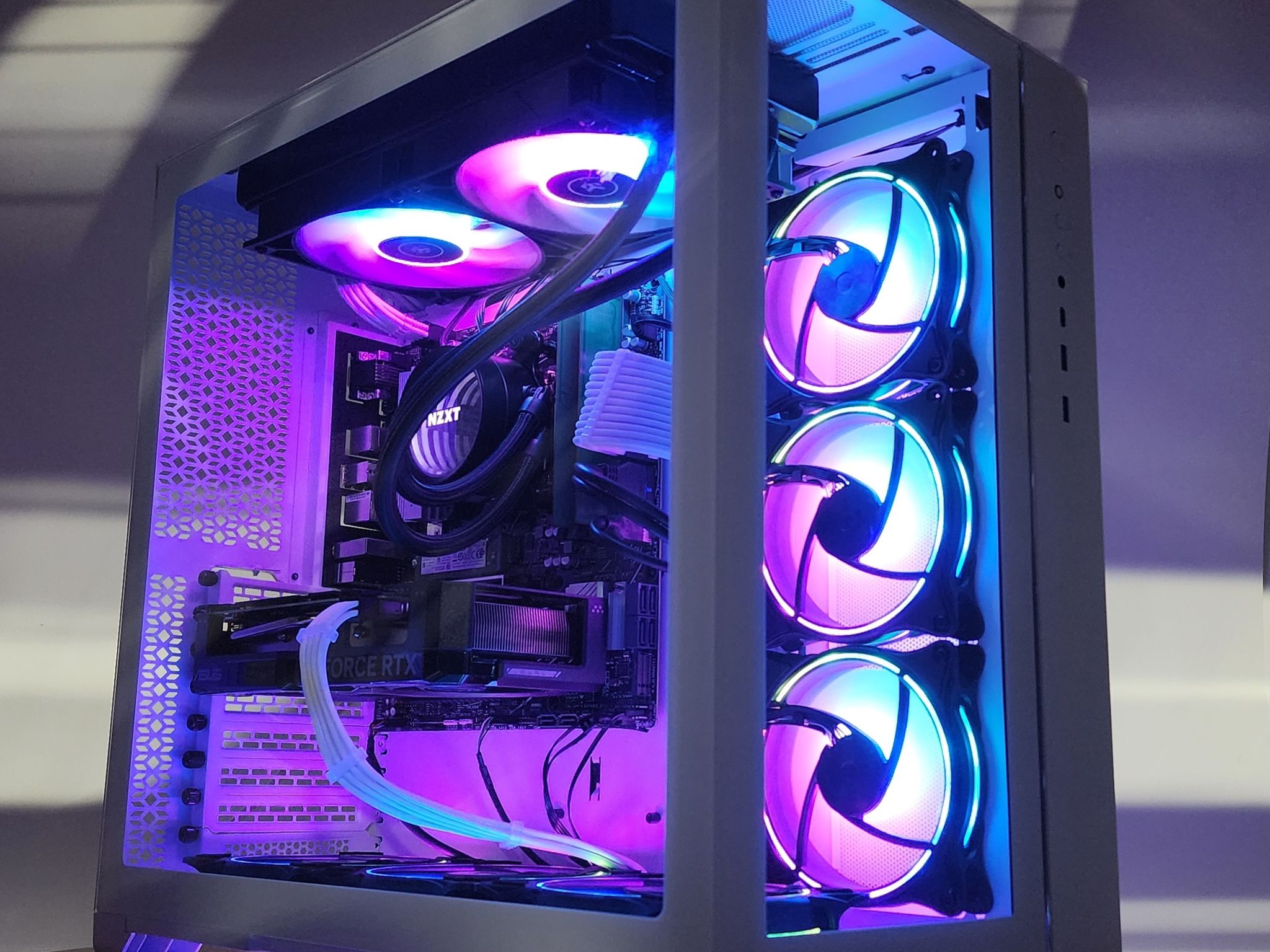 Gaming PC Ryzen 5 8500G 16GB RAM 1TB SSD RTX 4060 8GB Windows 11 Computer