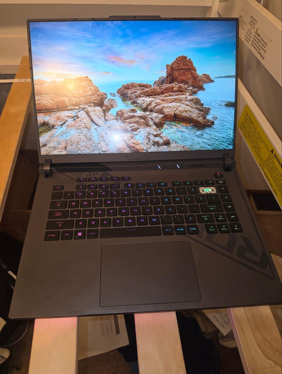 ASUS ROG Strix G16 Gaming Laptop – i9 / RTX 4070 / 64GB / 2TB