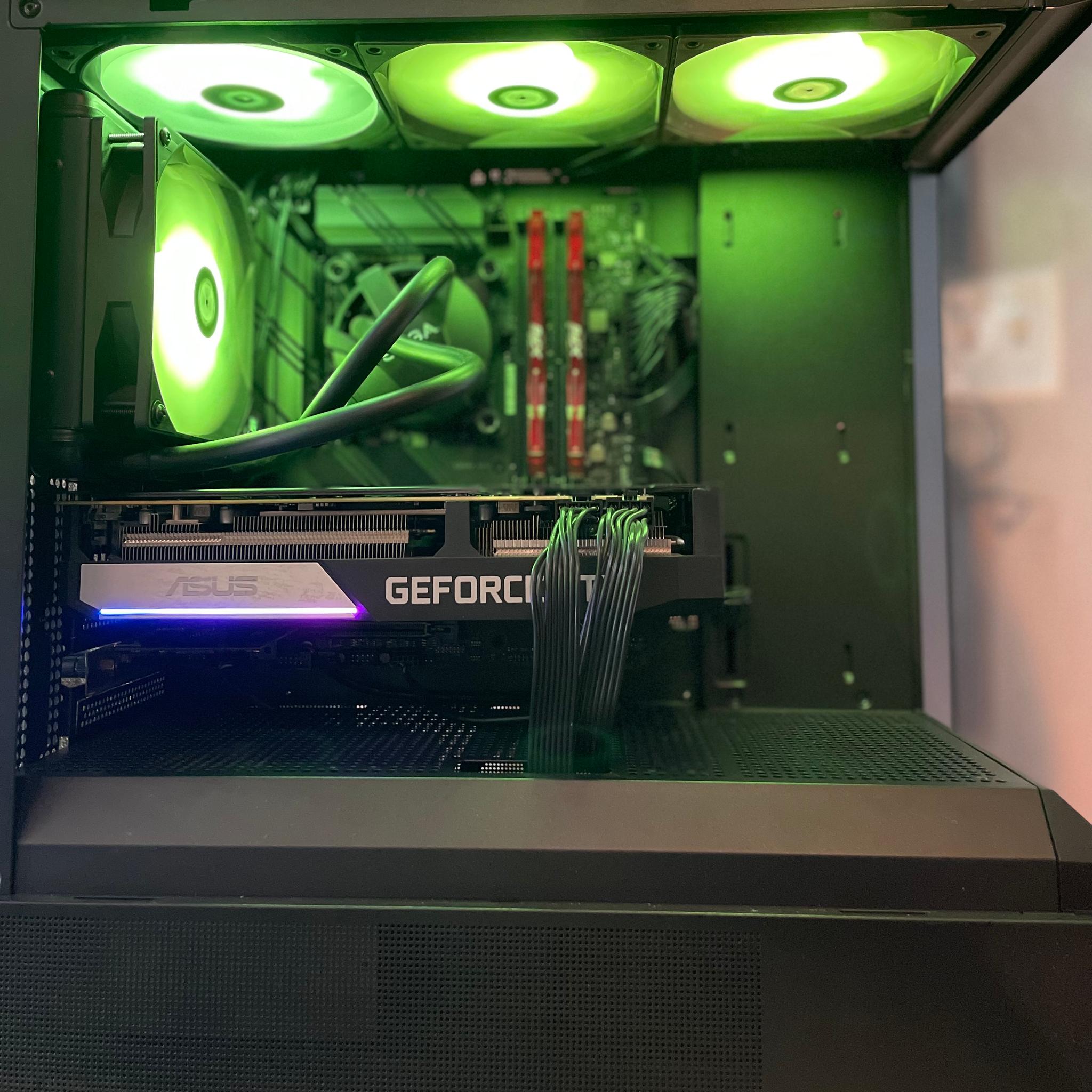 Gaming PC / content creation | GEFORCE 3070| INTEL i7 | 32GB RAM | WINDOWS 11 | WIFI & BT
