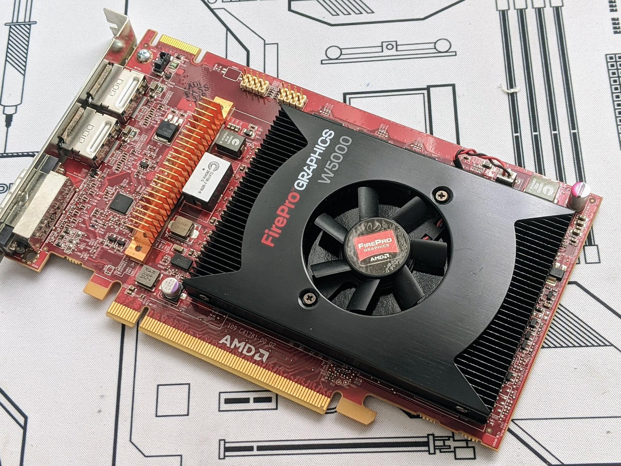 Dell AMD FirePro W5000 2GB GDDR5 Dual-DisplayPort DVI PCIe 3.0 Graphics Card