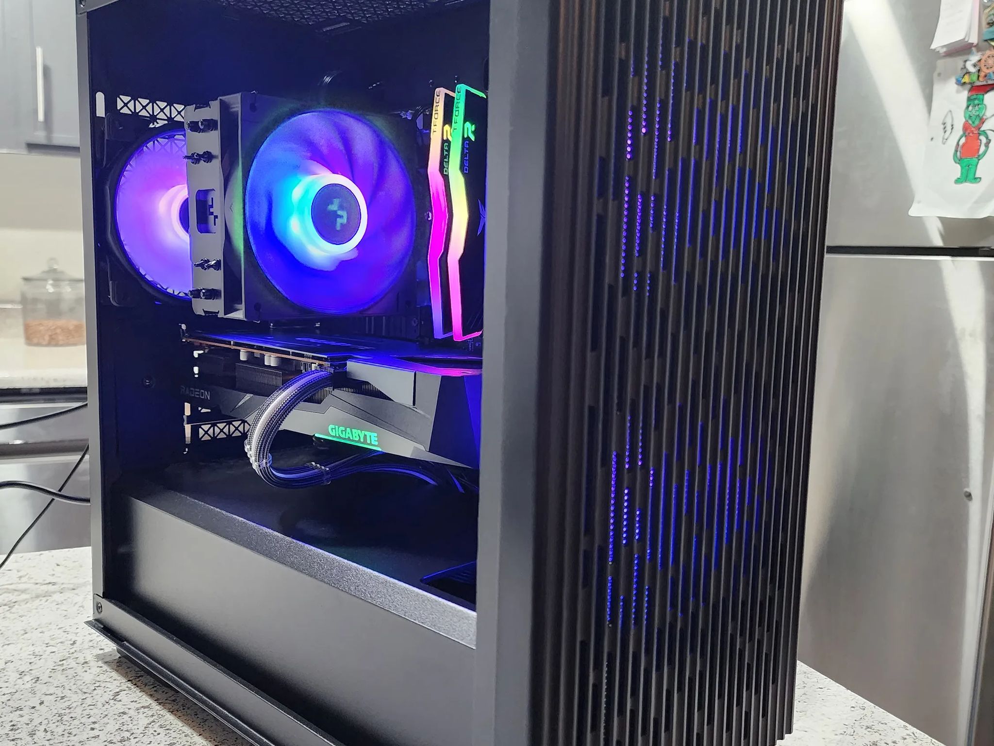 Tier "Dos" Gaming PC | R5 5600 | Radeon RX 6650XT | 16GB RAM | 1TB NVME
