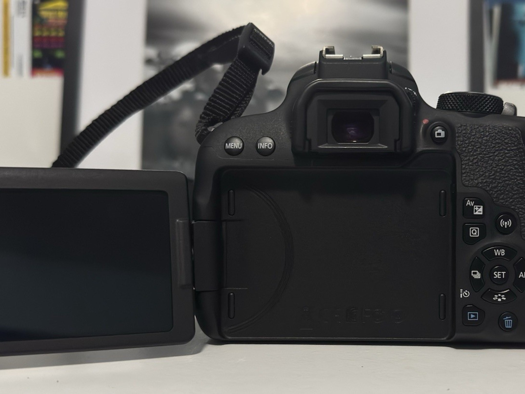 Canon EOS 800D