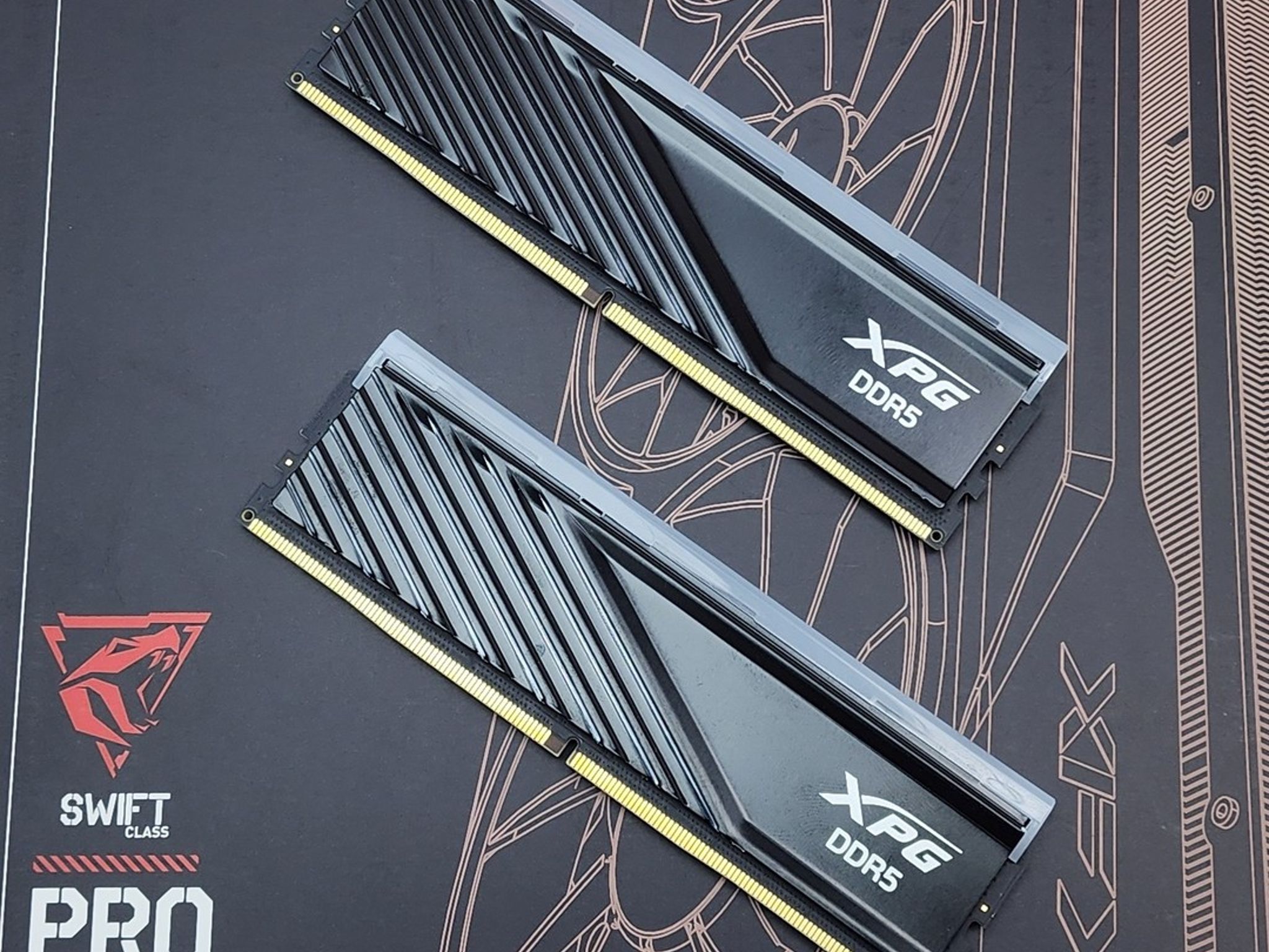 XFX AMD Radeon RX 9070 XT 16GB Swift RX-97TSWF3B9 + 32GB DDR5 Memory Bundle