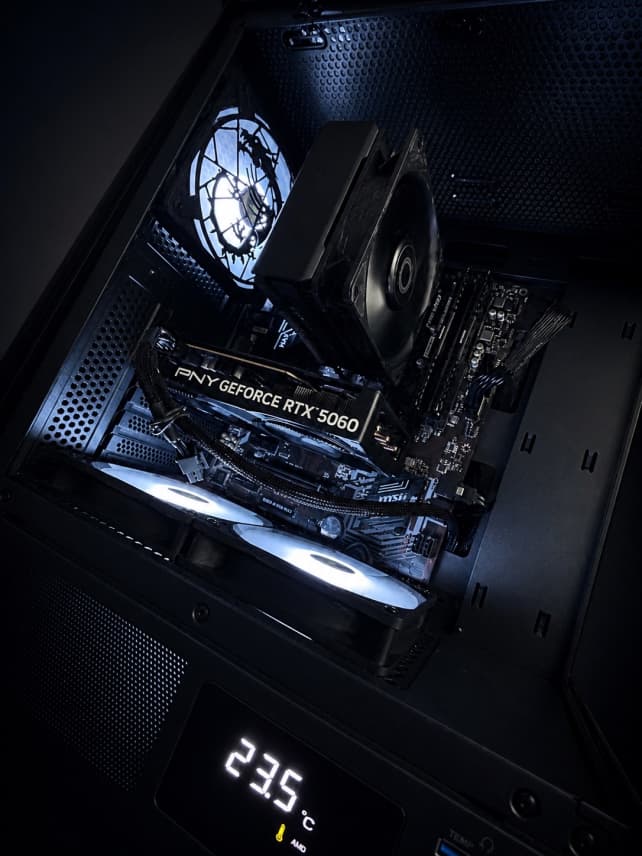 RTX 5060 Gaming PC High Performance | Ryzen 7 3700x | 1TB SSD | Ready to Plug and Play