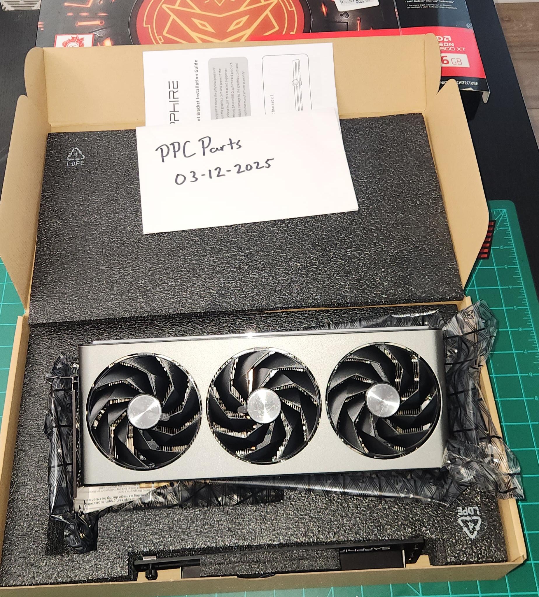 SAPPHIRE NITRO+ Radeon RX 7800 XT 16GB GDDR6 PCI Express 4.0 x16 ATX Graphics Card 11330-01-20G