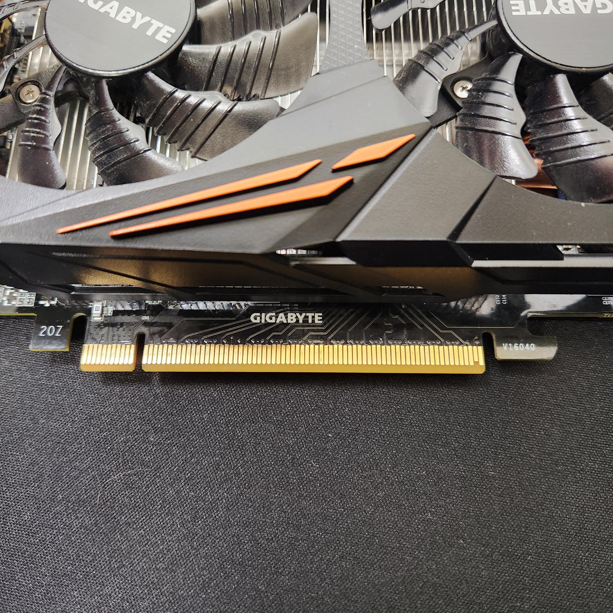 GIGABYTE GAMING GeForce GTX 1080