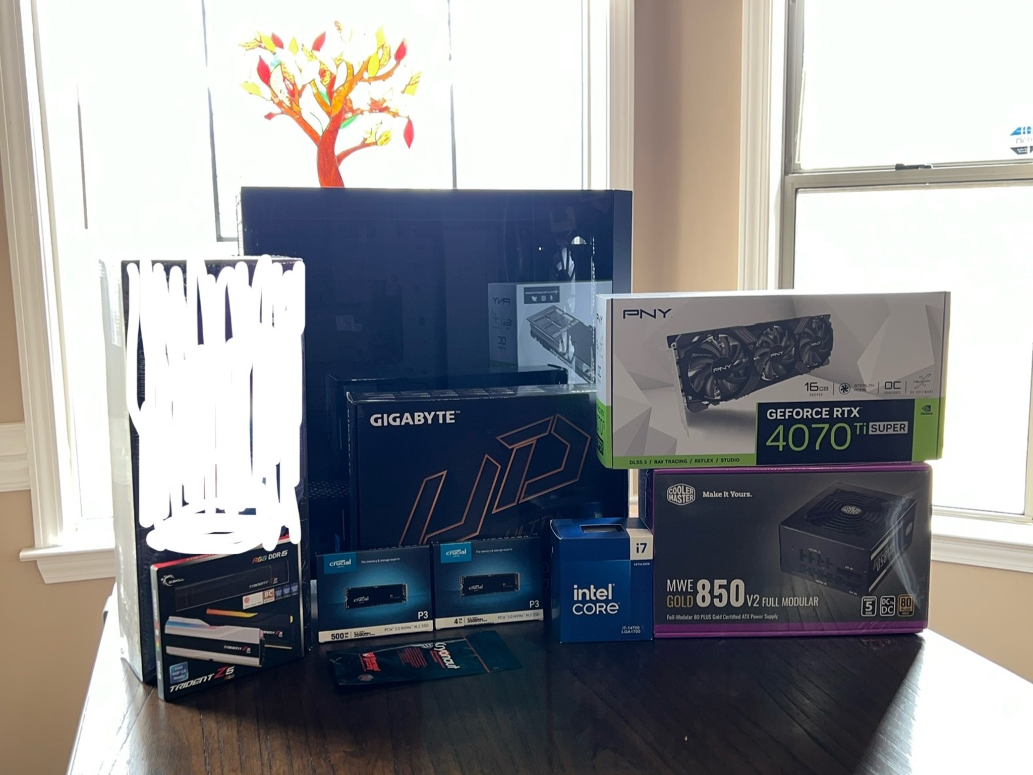 Intel i7-14700K, 4070TI Super, 32GB Ram Gaming PC