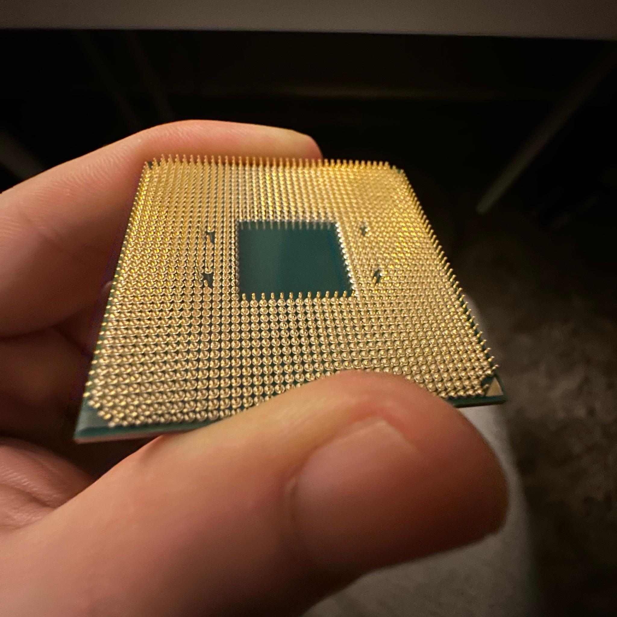 Ryzen 7 3700X