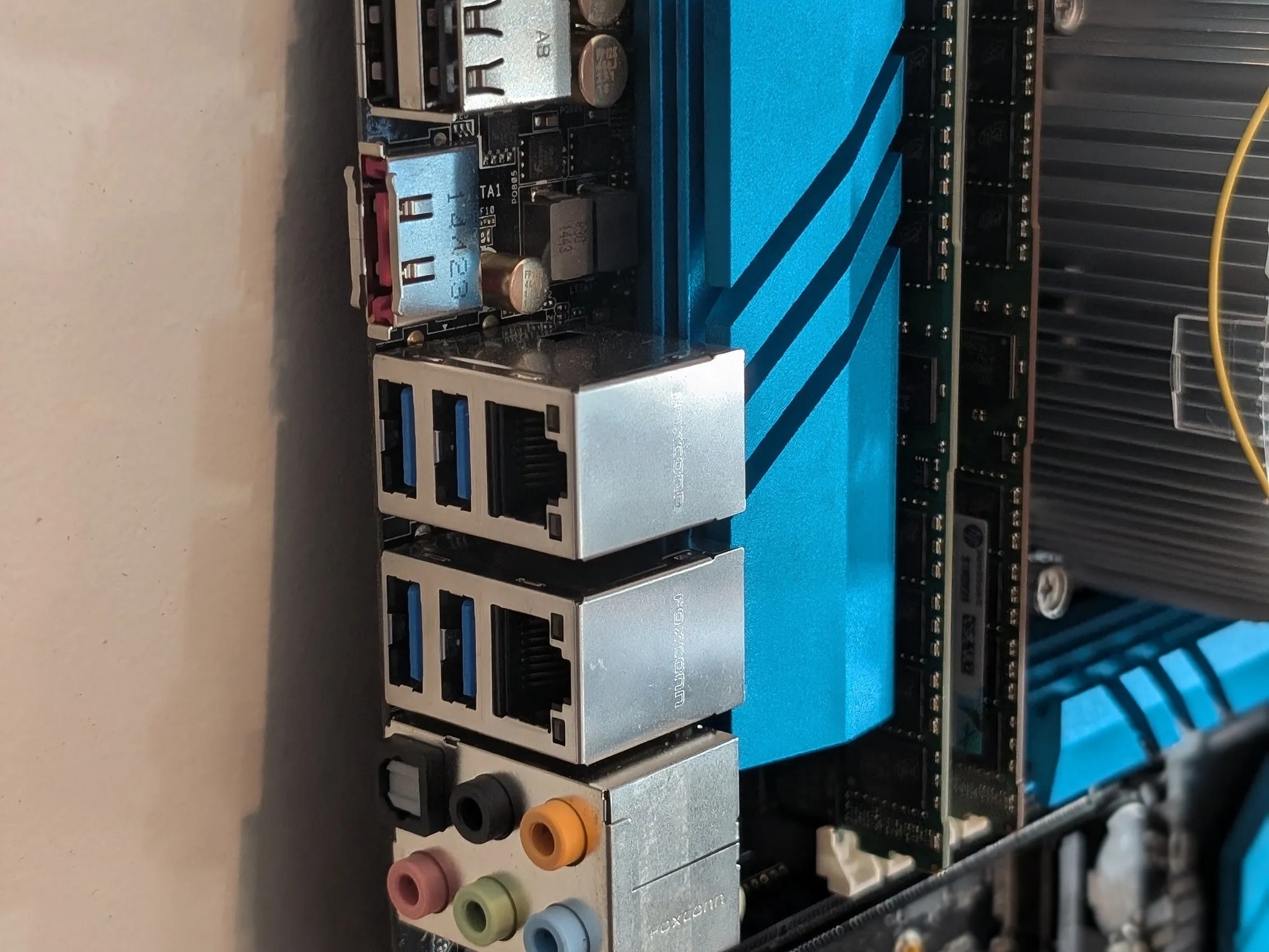 COMBO: Asrock X99 WS Motherboard/Intel Xeon CPU E5-2699 v4 22Core/Micron 128gb DDR4 2400mhz Memory