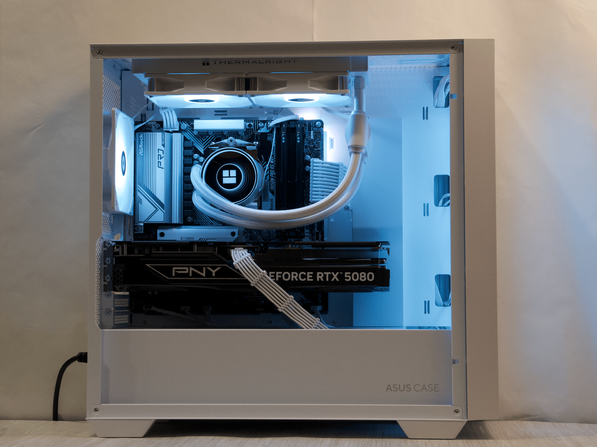 RTX 5080, Ryzen 7 7800X3D, 32GB DDR5, 2TB NVMe SSD, WiFi - 4K Gaming PC