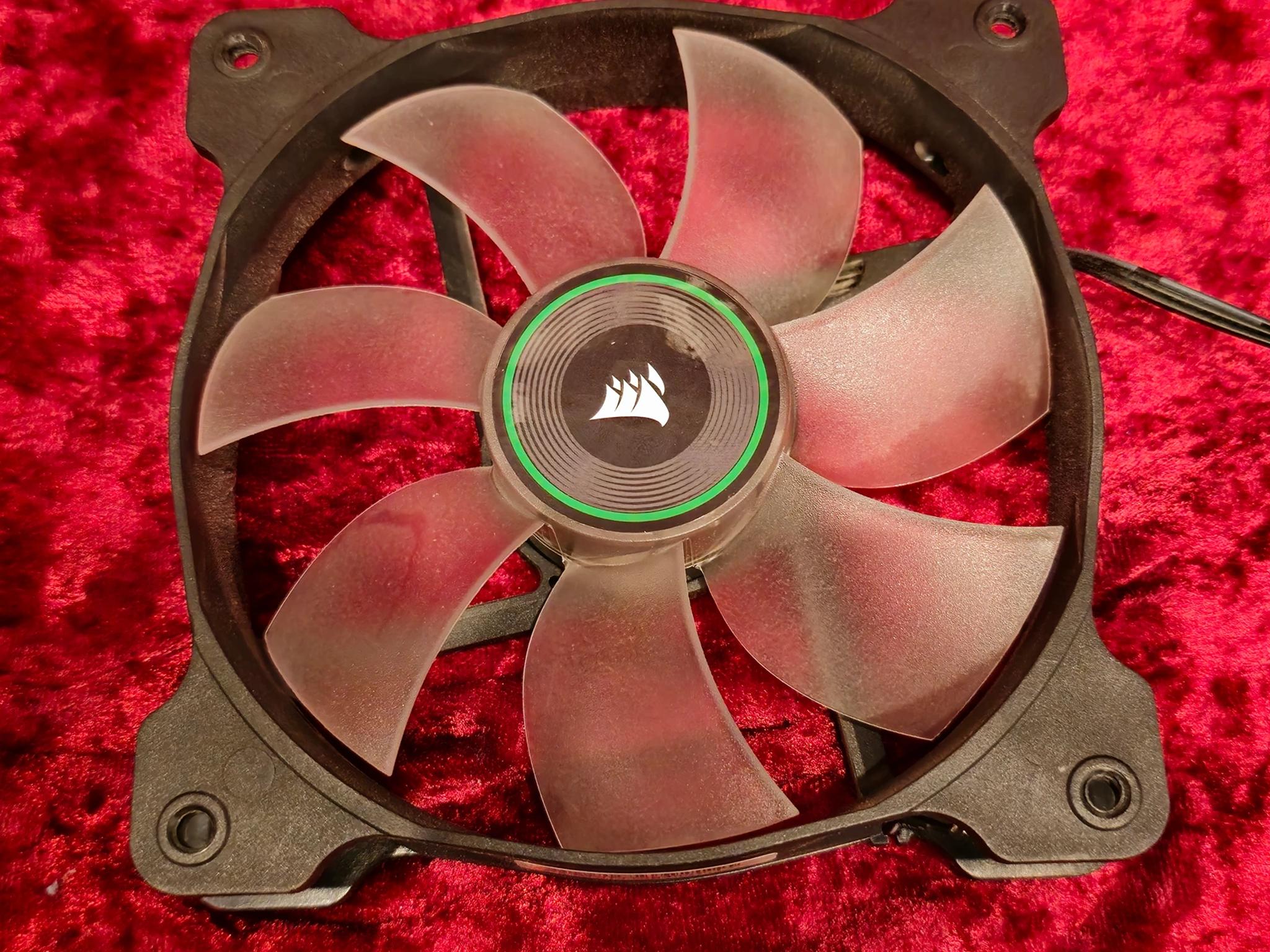 Corsair SP120 LED (Green)