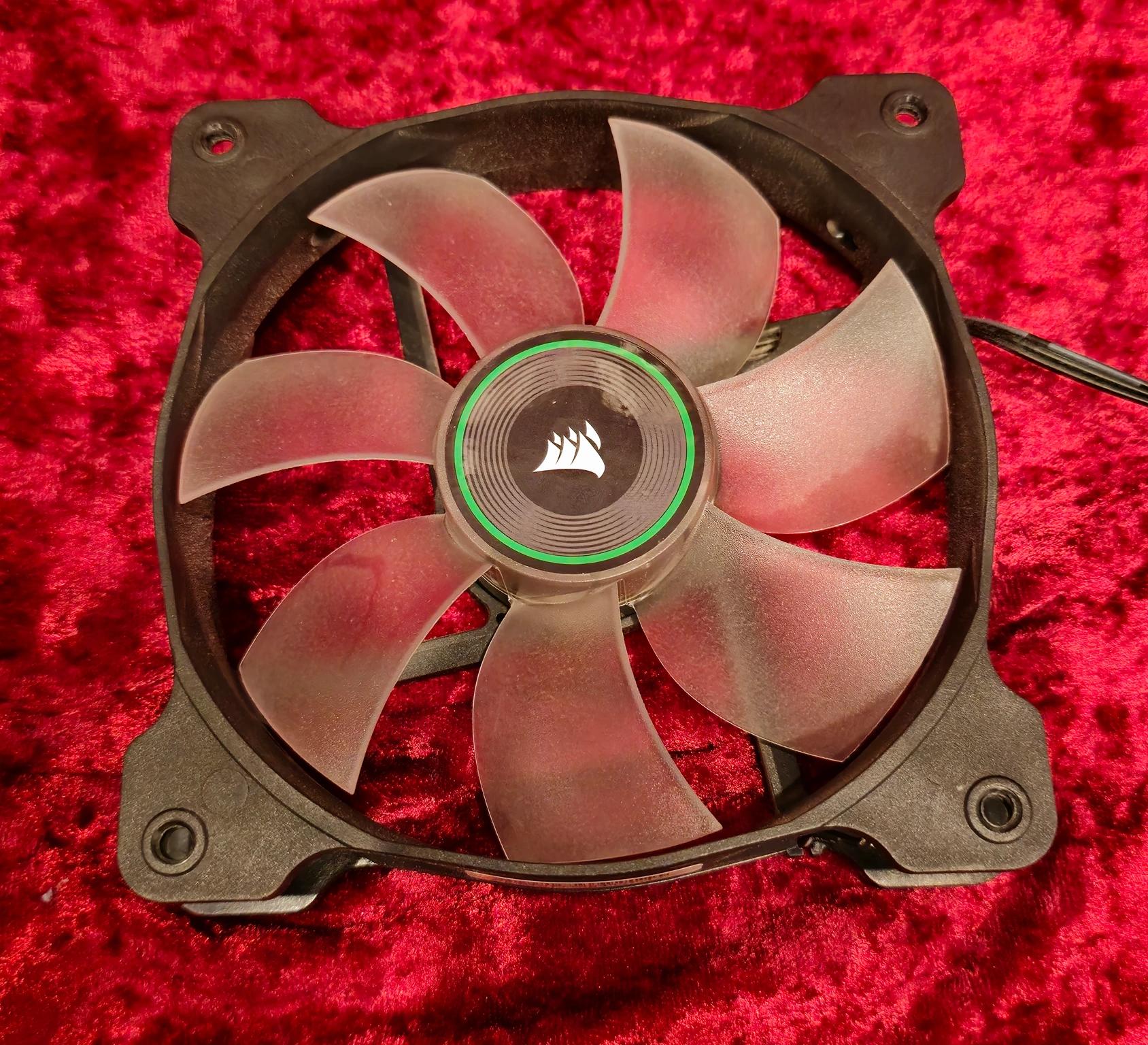 Corsair SP120 LED (Green)