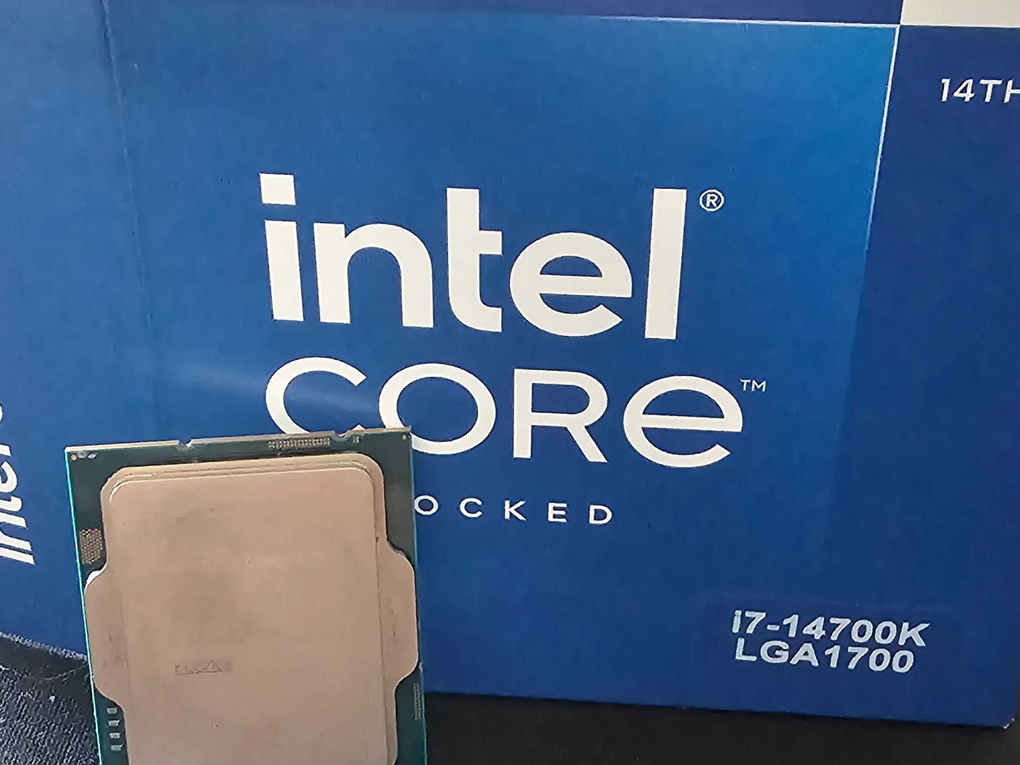 Used Intel Core i7 14700k ***FAST SHIPPING***