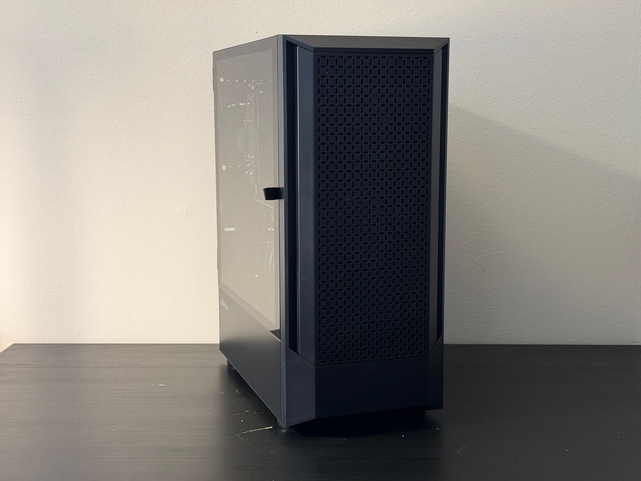 Retro Gaming PC - Intel Core i7 5775C - Nvidia GTX Titan XP - 32GB RAM - Windows 10 - WiFi + BT