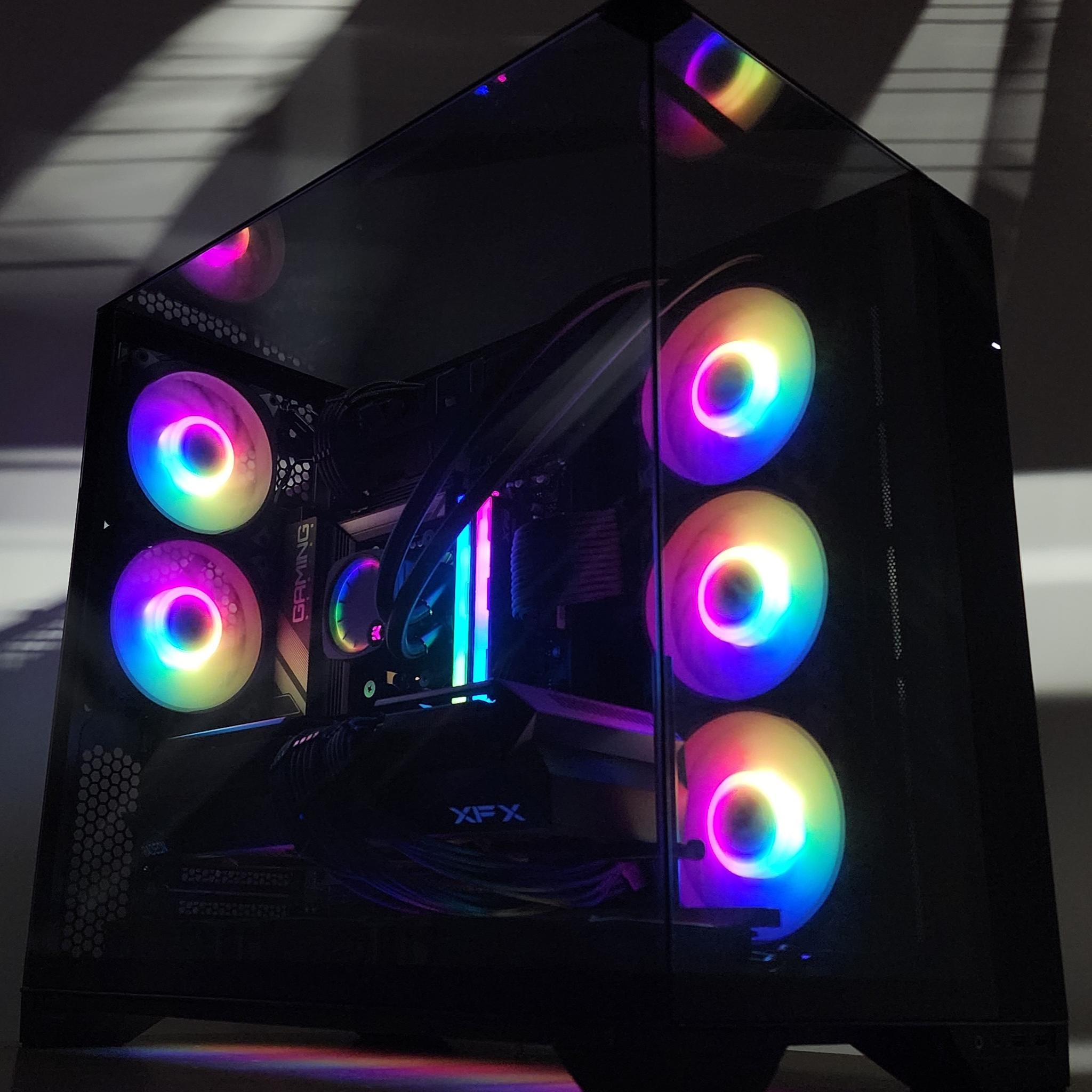 Gaming PC Ryzen 7 7800X3D 32GB RAM 2TB SSD RX 9070 XT 16GB Windows 11 Computer