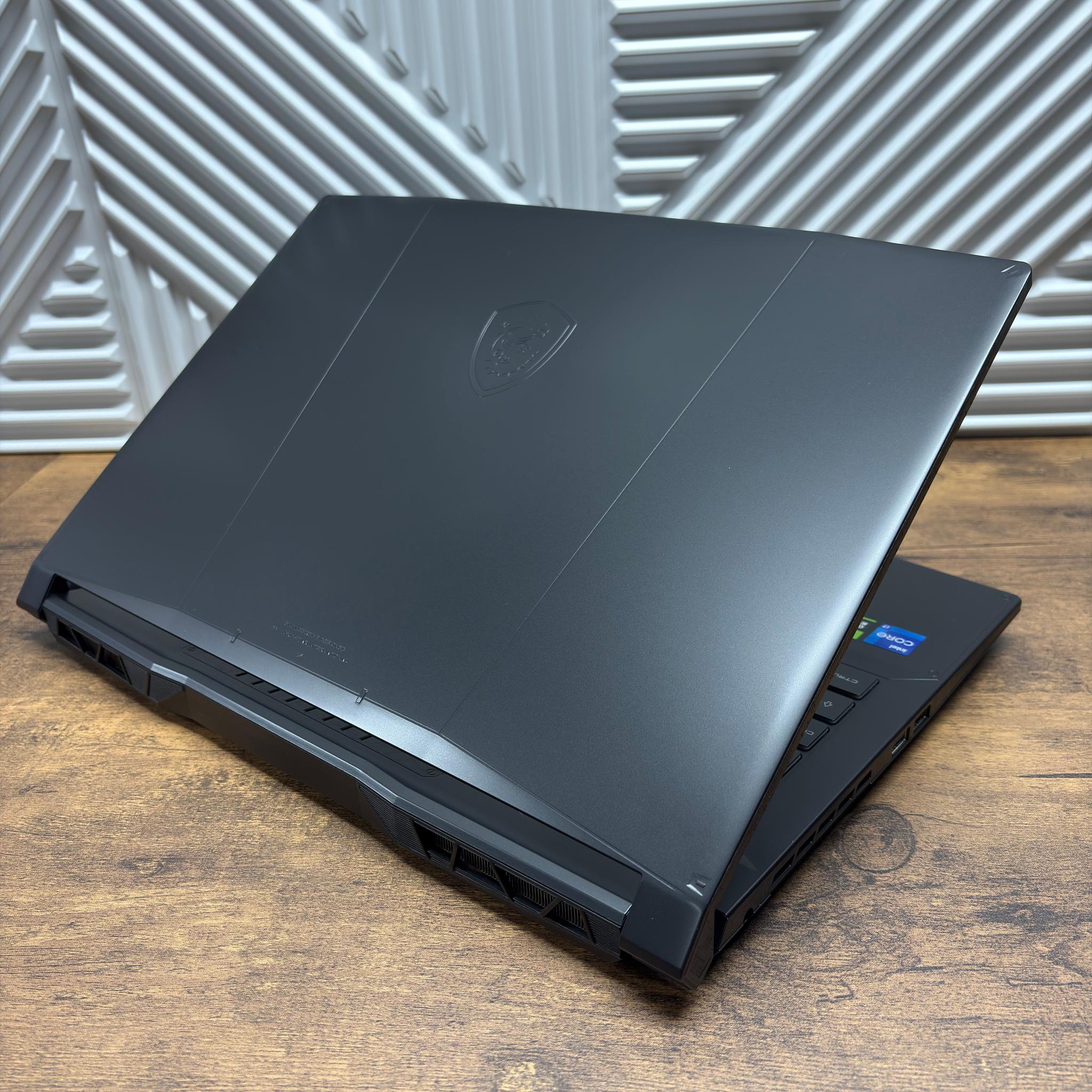 MSI Katana 15 B13V Gaming Laptop | Intel i7-13620H | RTX 4050 | 16GB DDR5 | 1TB SSD