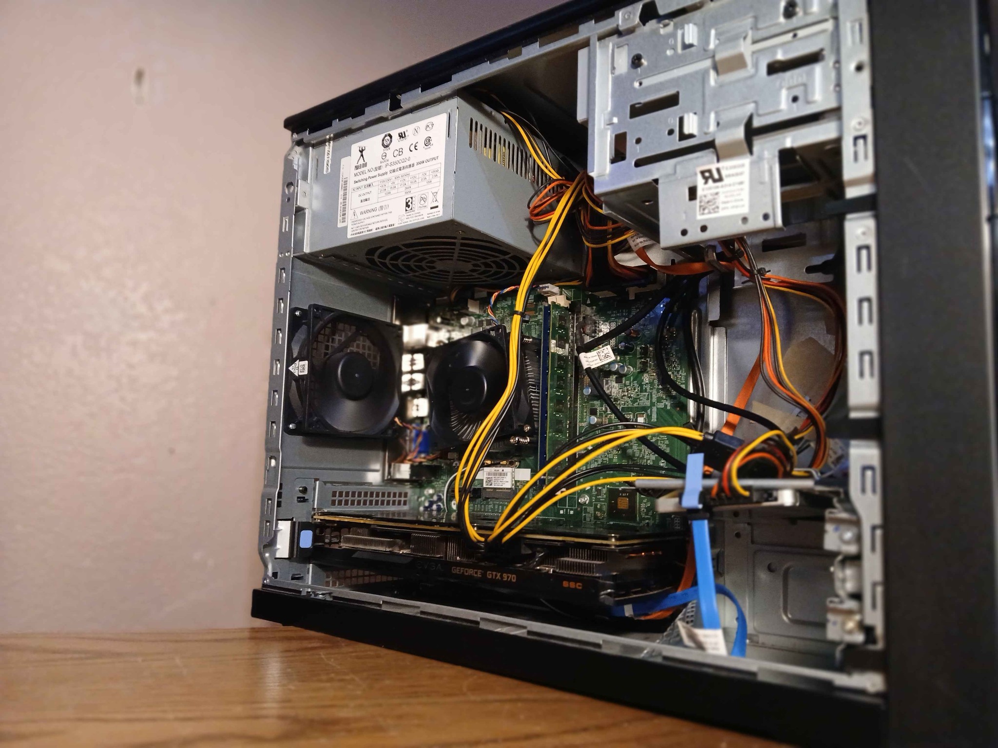 GTX 970 | WIFI | 16gb RAM | e3-1240v3 | 250gb ssd