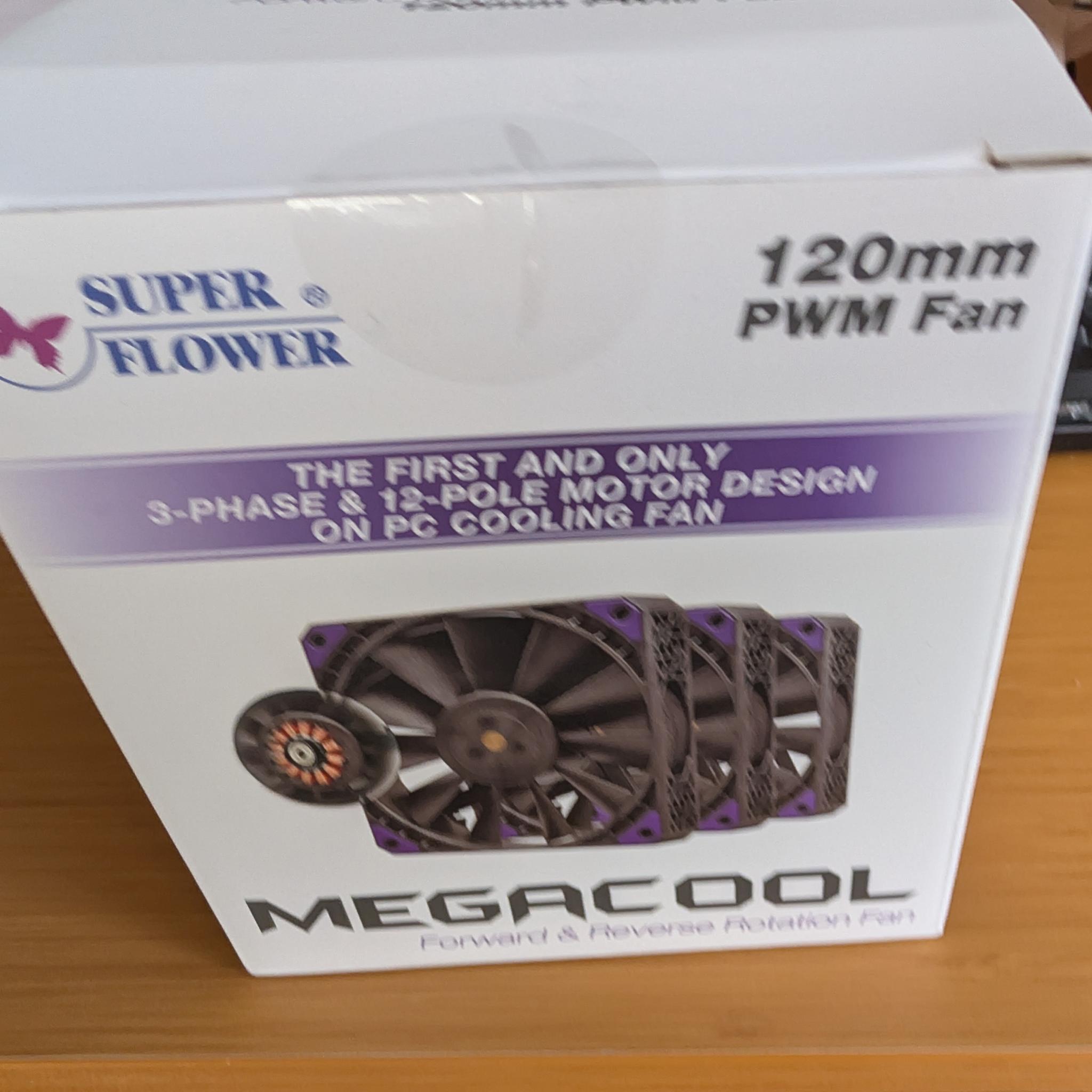 [BNIB] Super Flower MEGACOOL 3-Pack: 120mm, 30mm Thick, LCP(Noctua-Grade), Forward/Reverse