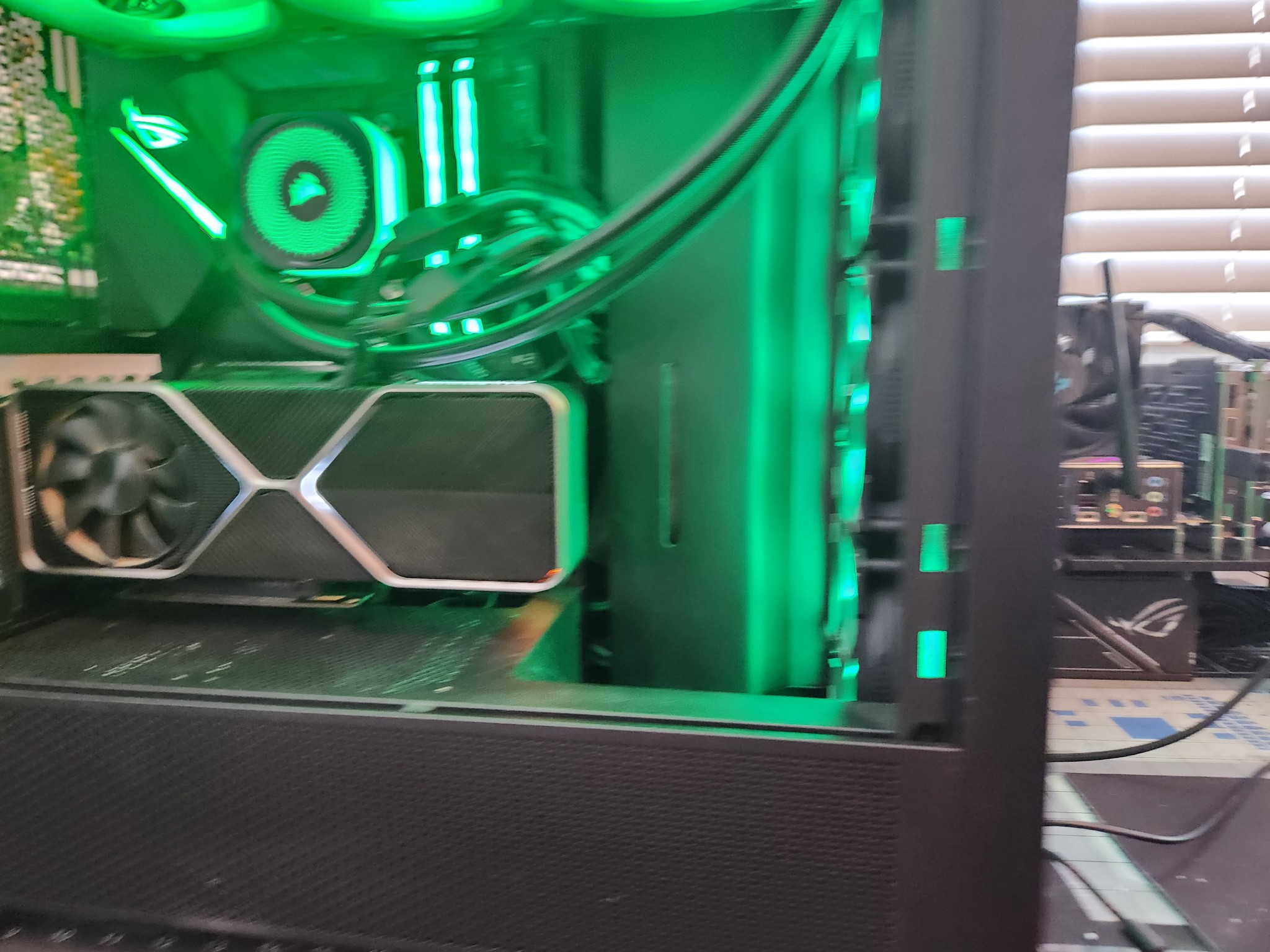 GODZILLA,  THE HIGH END GAMING/STREAMING PC Ryzen 9 3900x/ RTX 3080 FE, 32 gb DDR4!!!