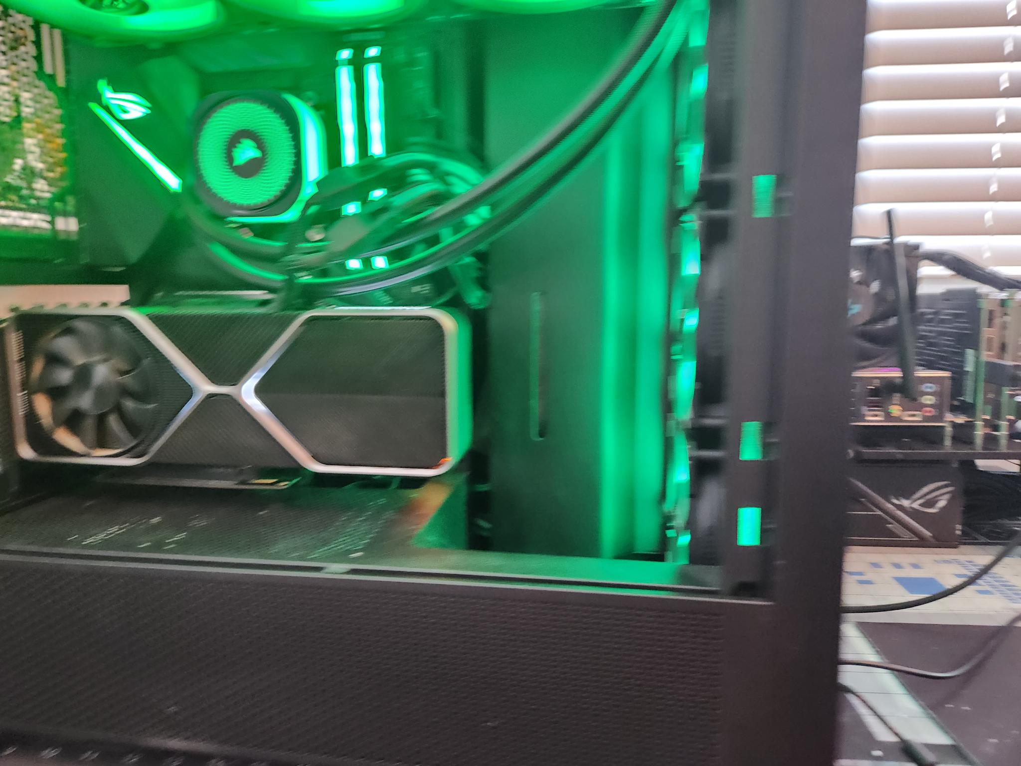 GODZILLA,  THE HIGH END GAMING/STREAMING PC Ryzen 9 3900x/ RTX 3080 FE, 32 gb DDR4!!!