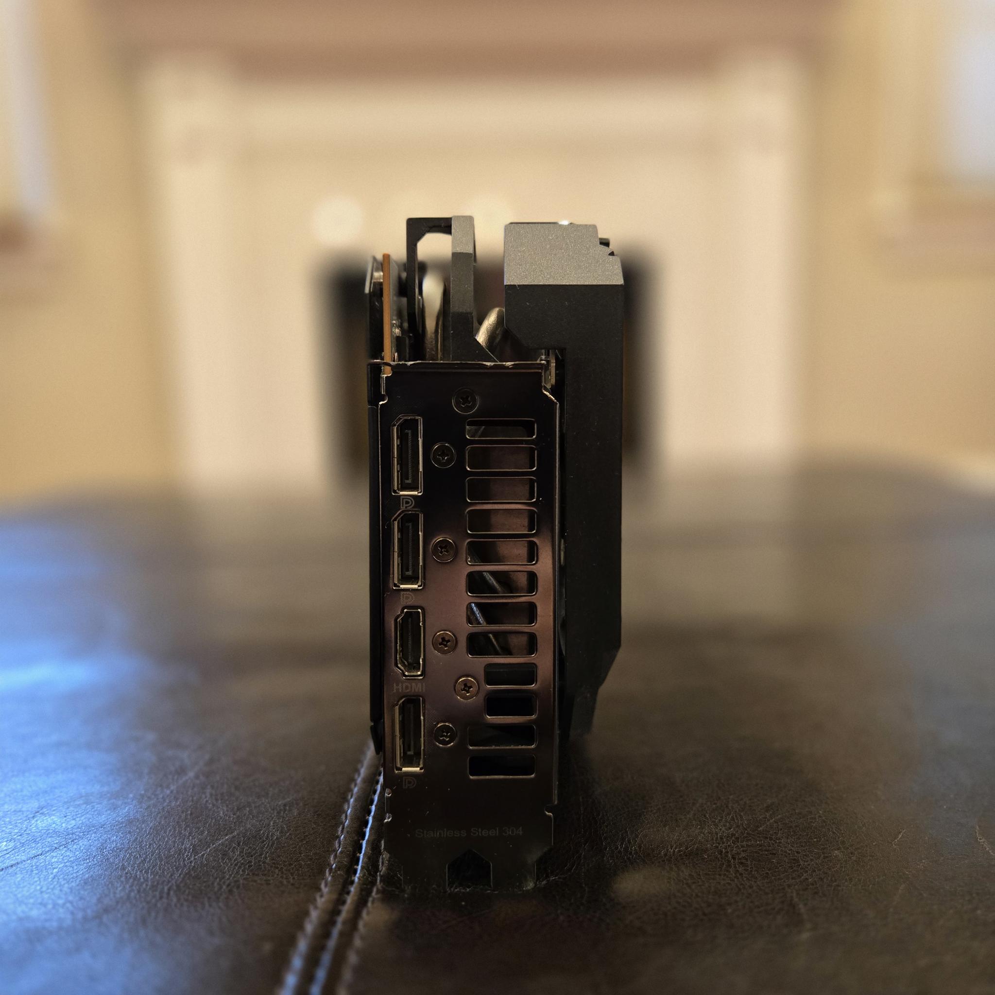 Asus Strix RX 6700XT 12GB