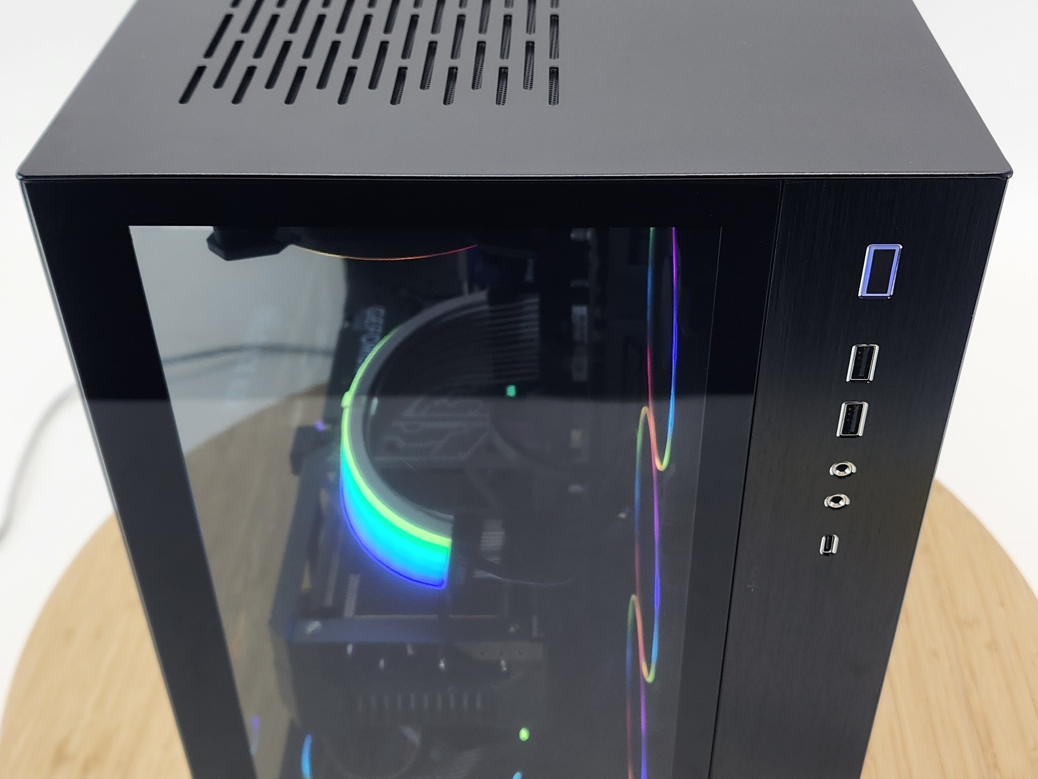 Gaming PC Ryzen 9 7950X 64GB RAM 2TB SSD RTX 4080 16GB Windows 11 Computer