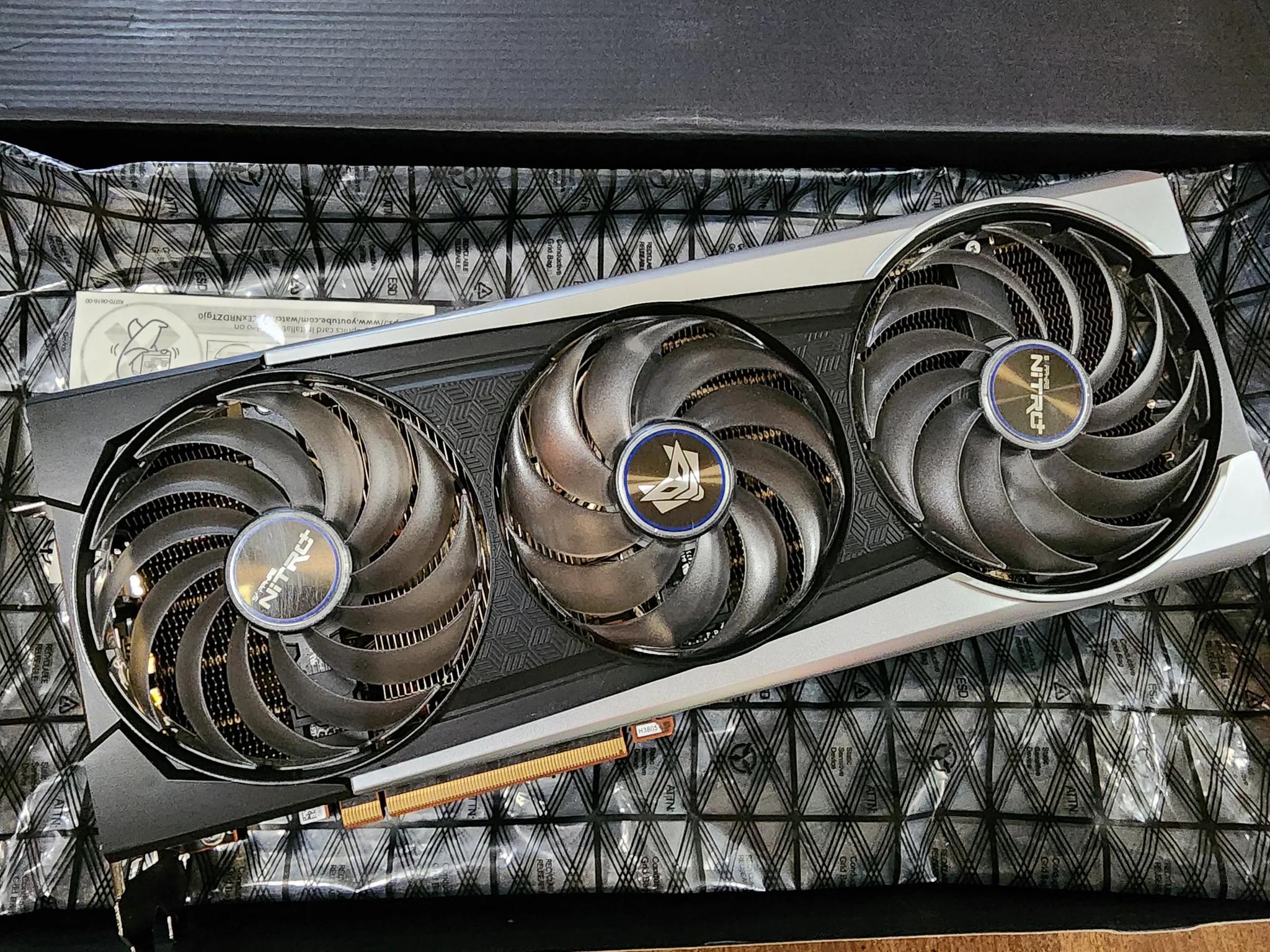 AMD Sapphire Nitro + 6800xt 16GB For Parts or Repair Not Working NO POST