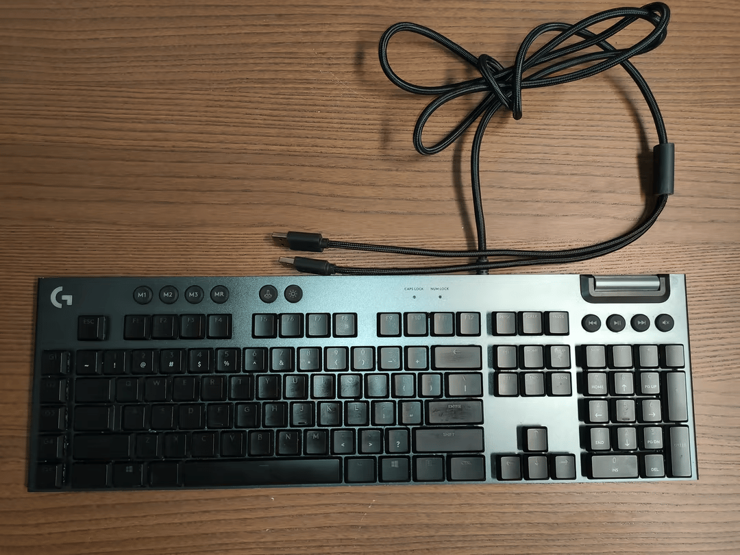 Logitech G815 Lightsync RGB Wired Gaming Keyboard | Clicky Switches