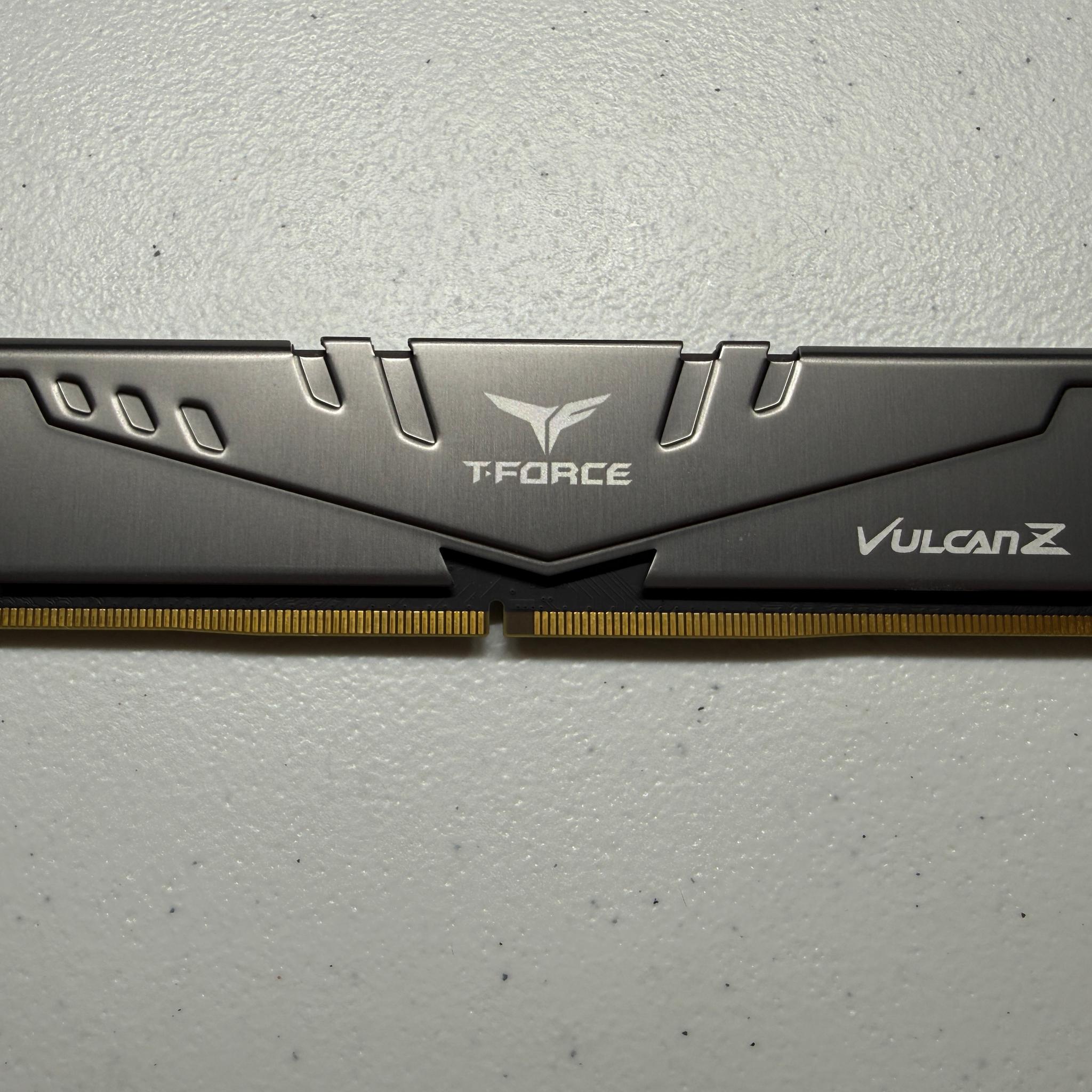 TEAMGROUP T-Force Vulcan Z 8GB DDR4-3200 (1x8GB)