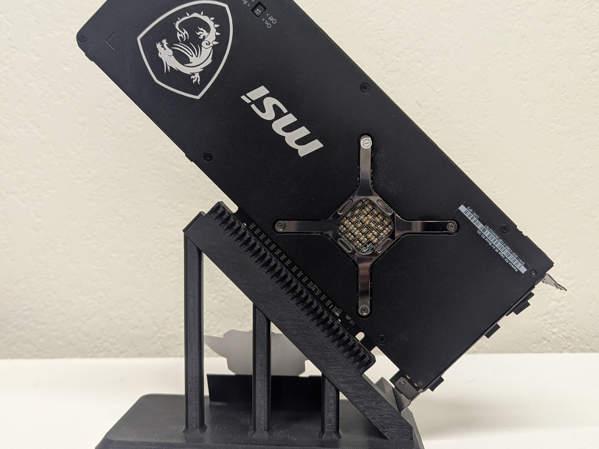 🌋 RX Vega 64 8GB | MSI Radeon RX Vega 64 Air Boost 8G OC