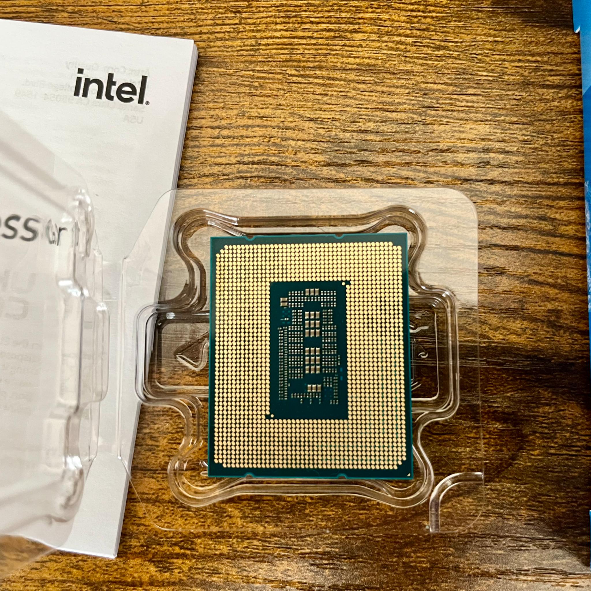 Intel Core i5-12600KF Alder Lake Ten-Core (6p+4e) LGA 1700 Processor - Original Box