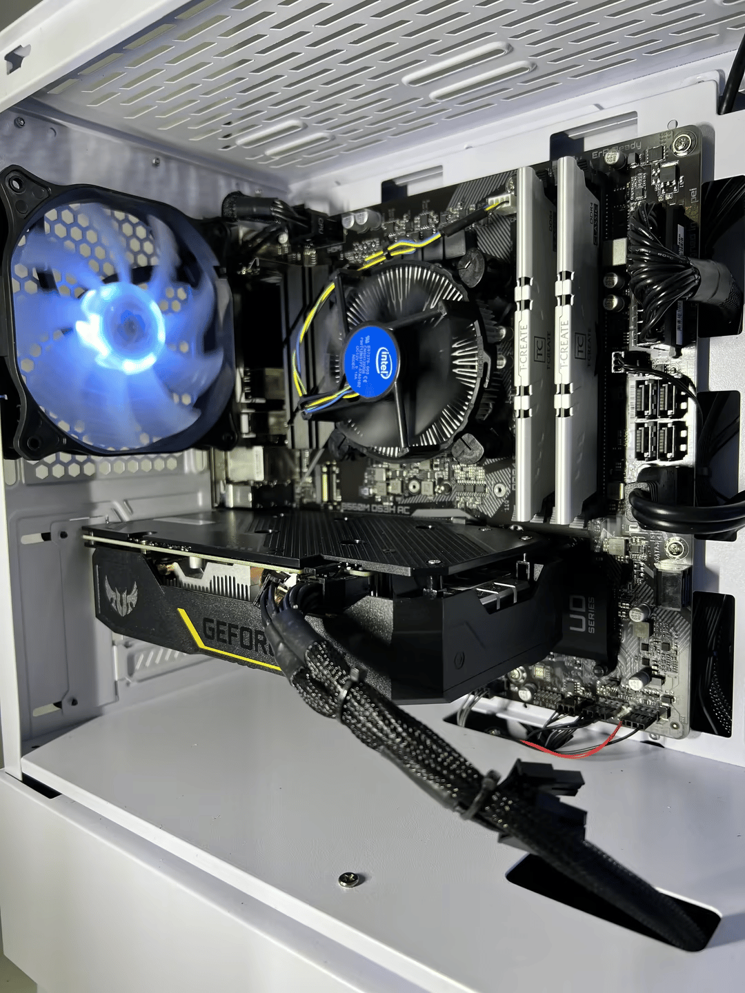 Budget Intel Gaming PC - Intel i3 10100F, GTX 1650, 16GB DDR4 3200MHz, 512GB NVME, WiFi/BT, ARGB