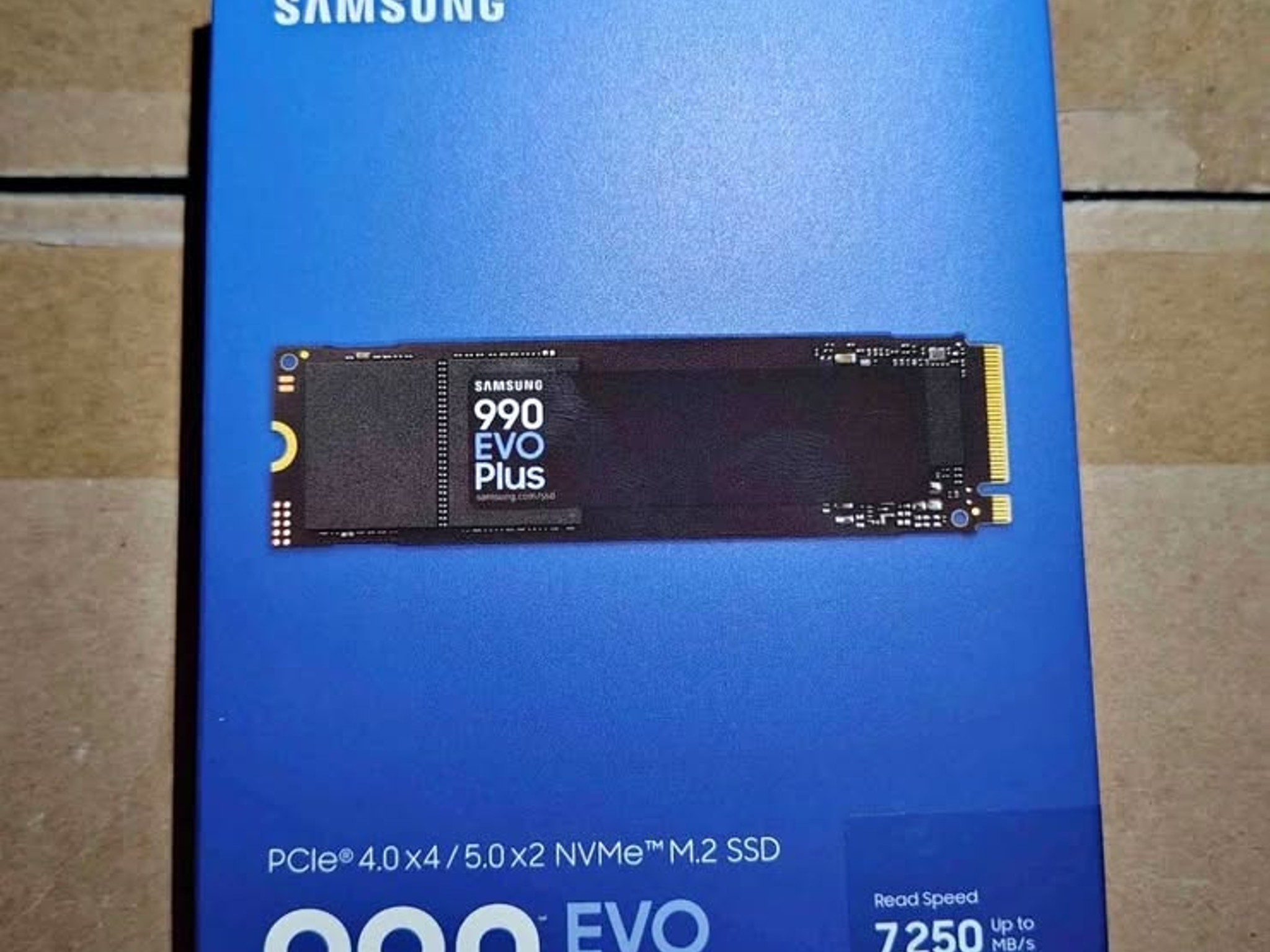 Samsung SSD 990 EVO Plus 4TB, PCIe Gen 4x4 | 5x2 M.2 2280, Up to 7,250 MB/s | NVMe
