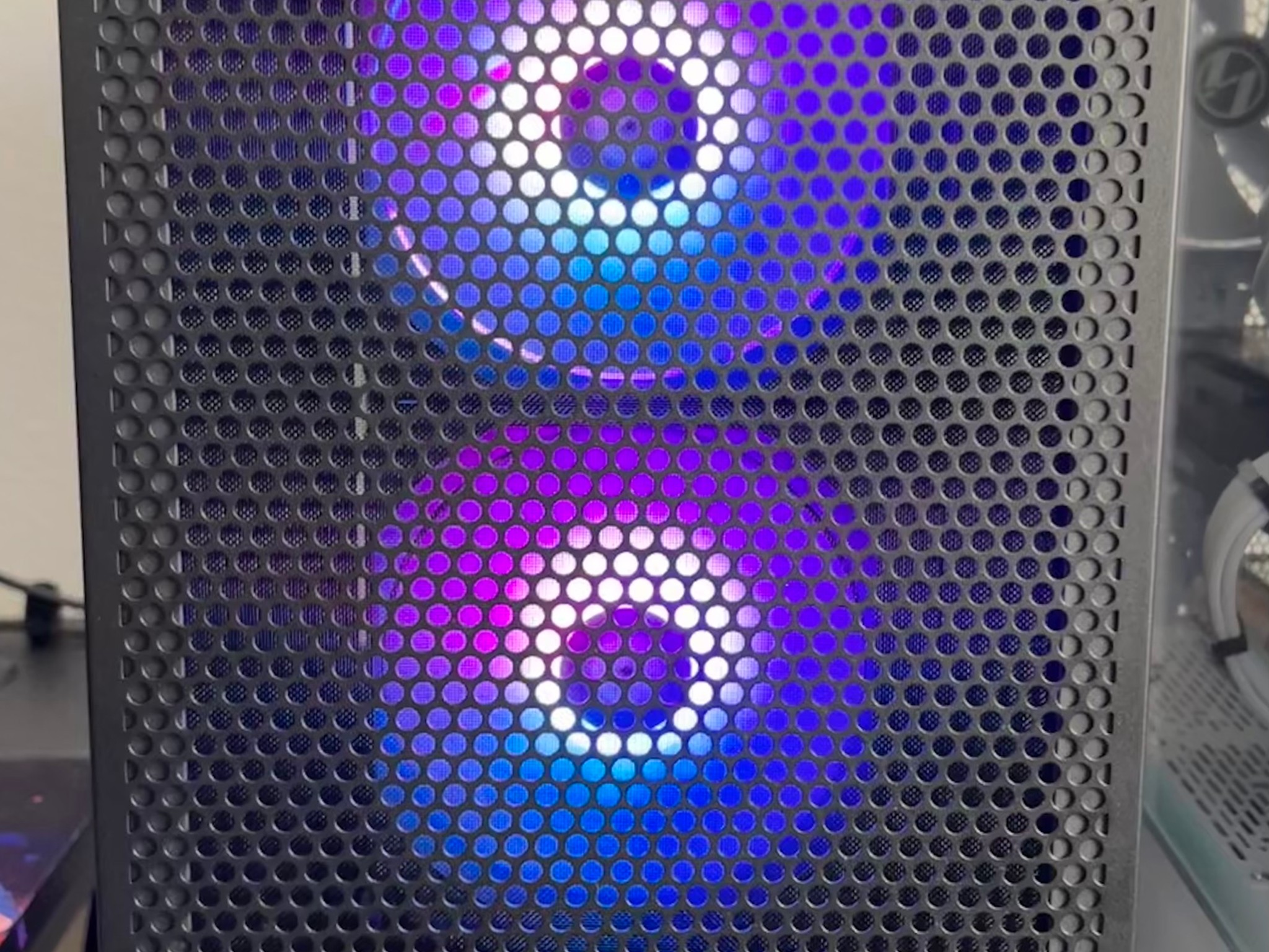 Great Budget Gaming PC NZXT H5 Flow Case