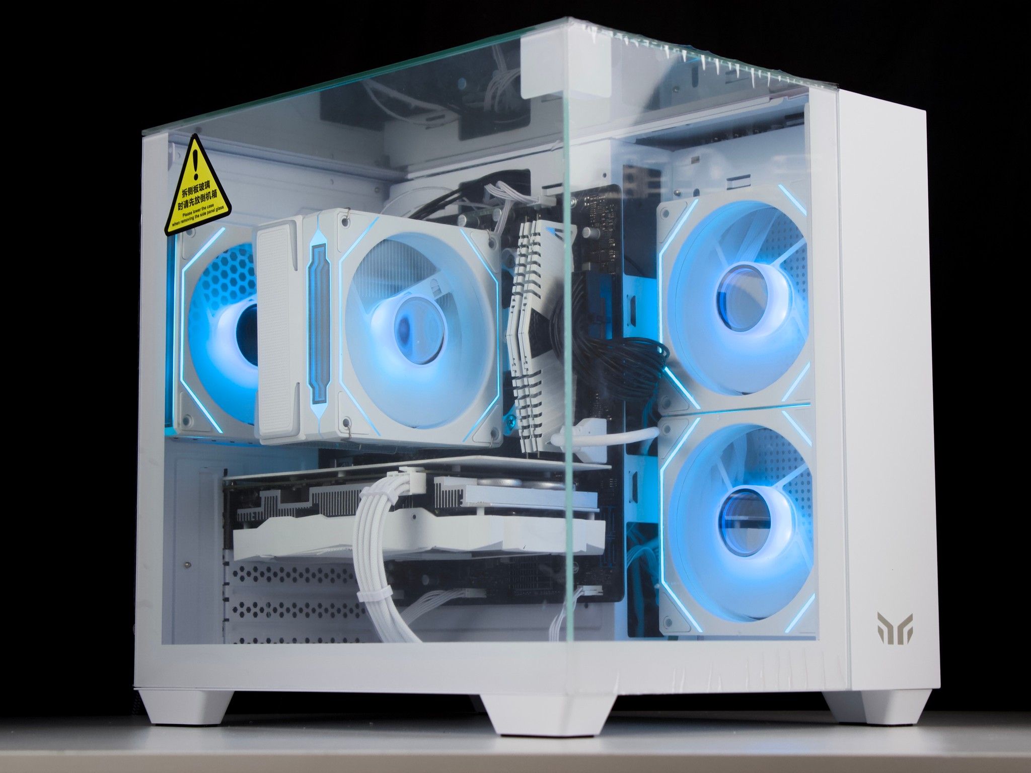 ❄️💎- Budget Whiteout PC | RTX 2060 Super, Ryzen 5 5500, 16GB White RAM, 1TB NVMe SSD ❄️💎