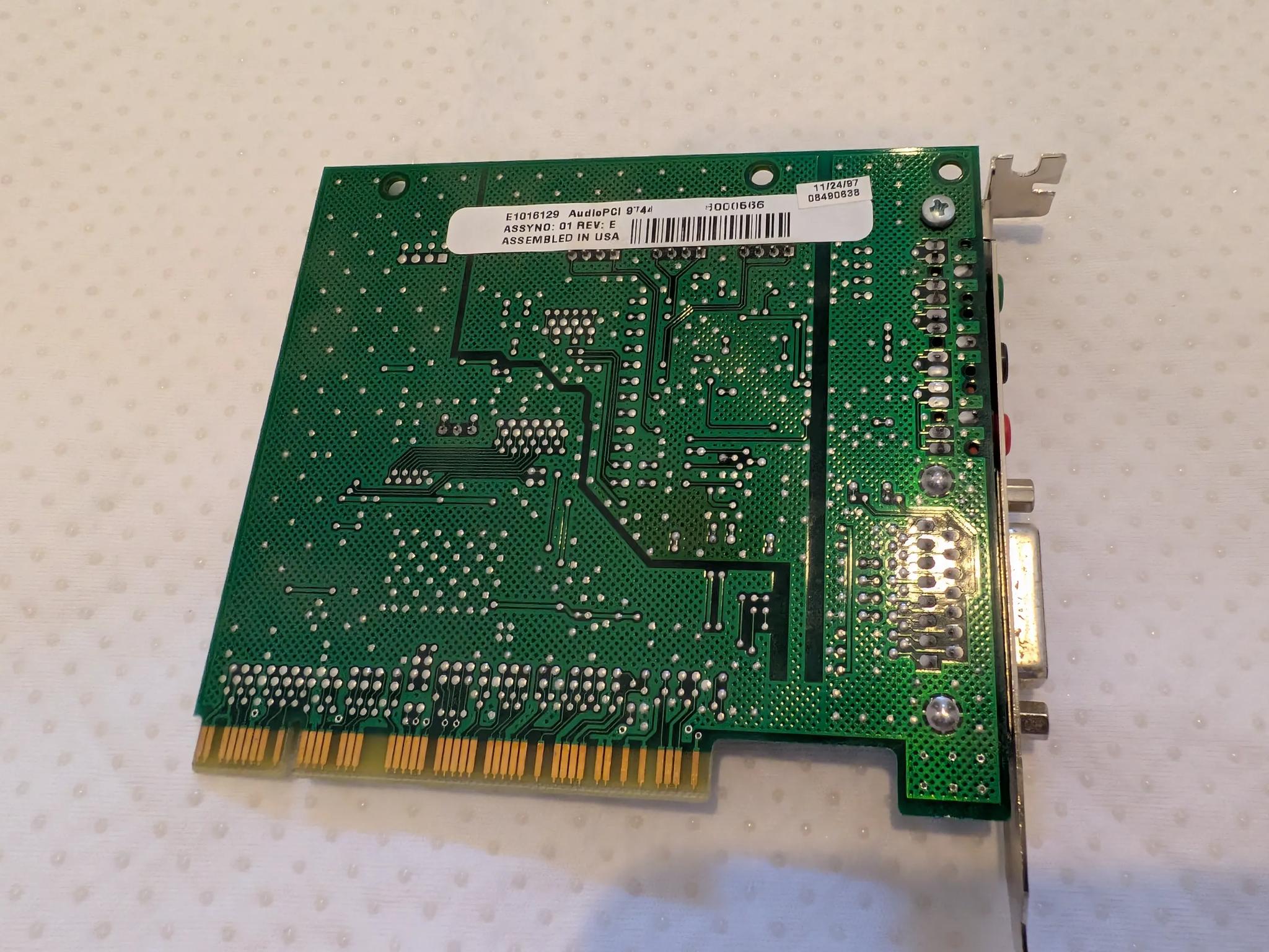 Ensoniq AudioPCI 1000 sound card with ES1370
