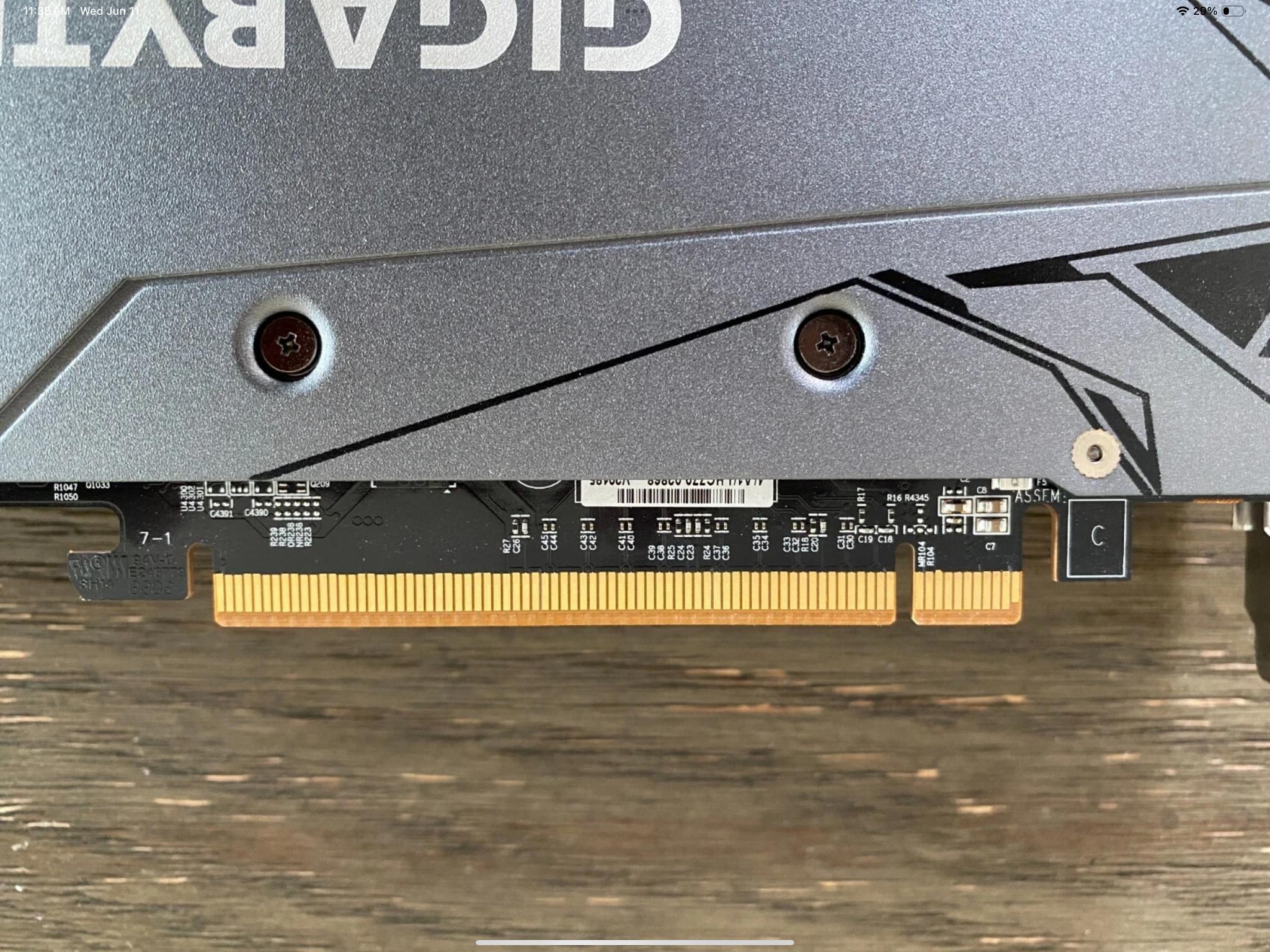Gigabyte Radeon RX 6600 XT OC 8GB GPU