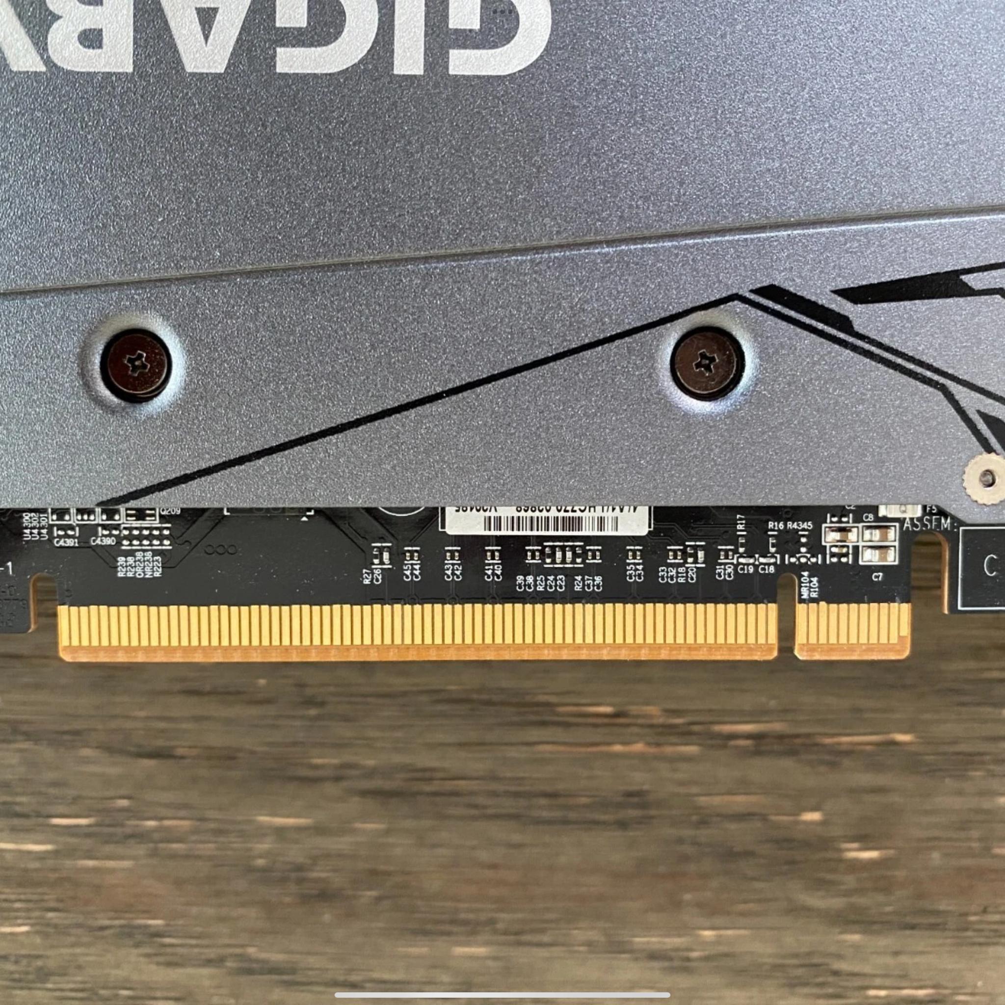 Gigabyte Radeon RX 6600 XT OC 8GB GPU