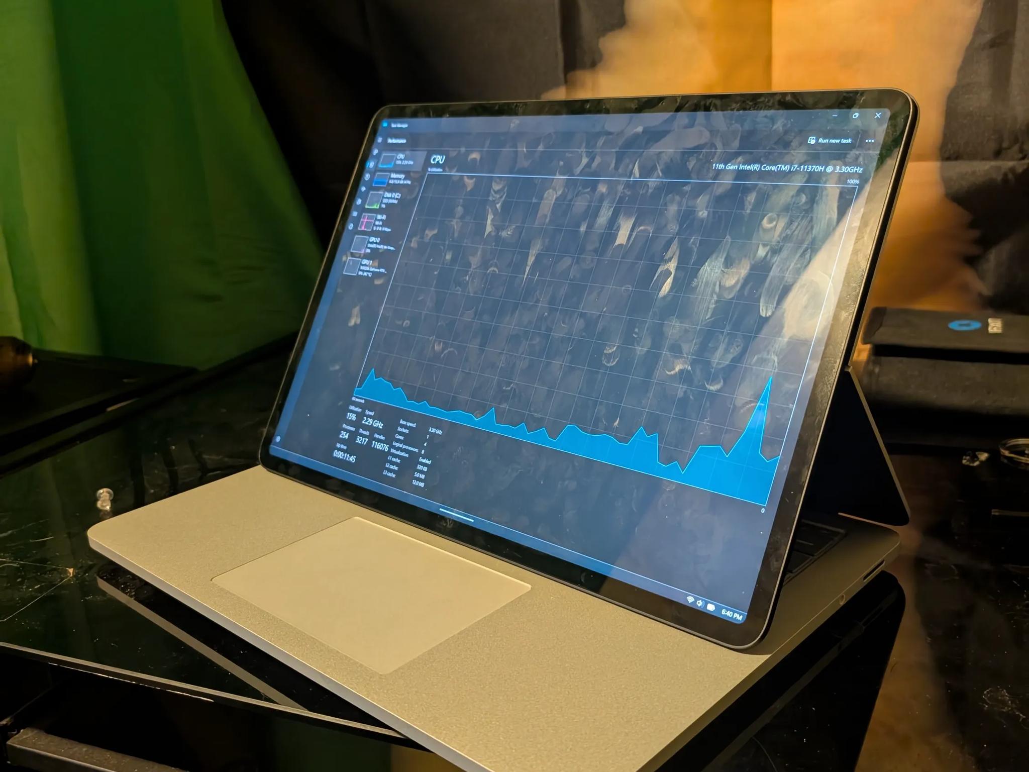 Surface Laptop Studio| i7 16gb 3050ti |