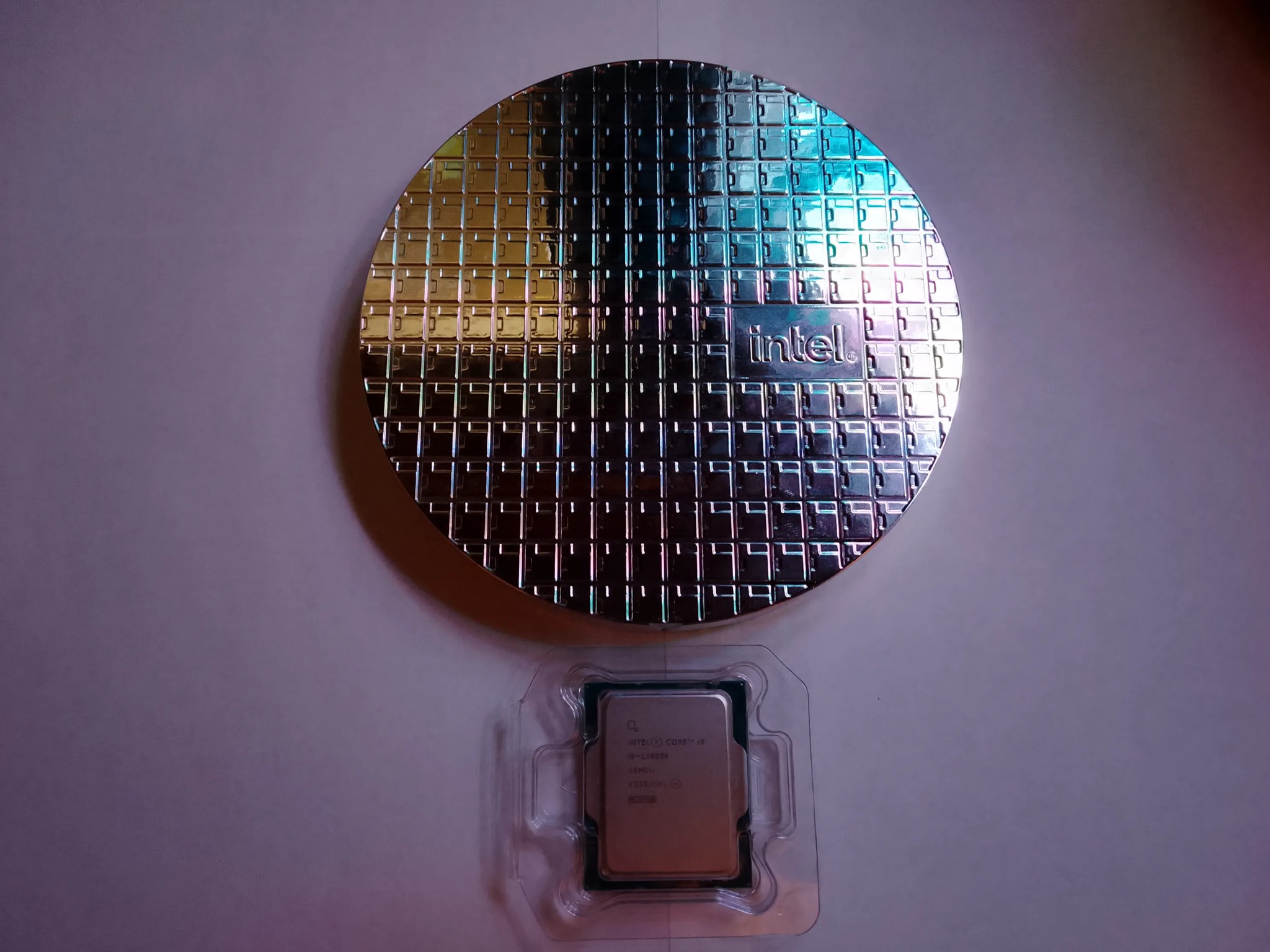 Intel Core i9-13900K | 5.8 Ghz Turbo - 24 Core - 32 Thread - LGA 1700 Socket