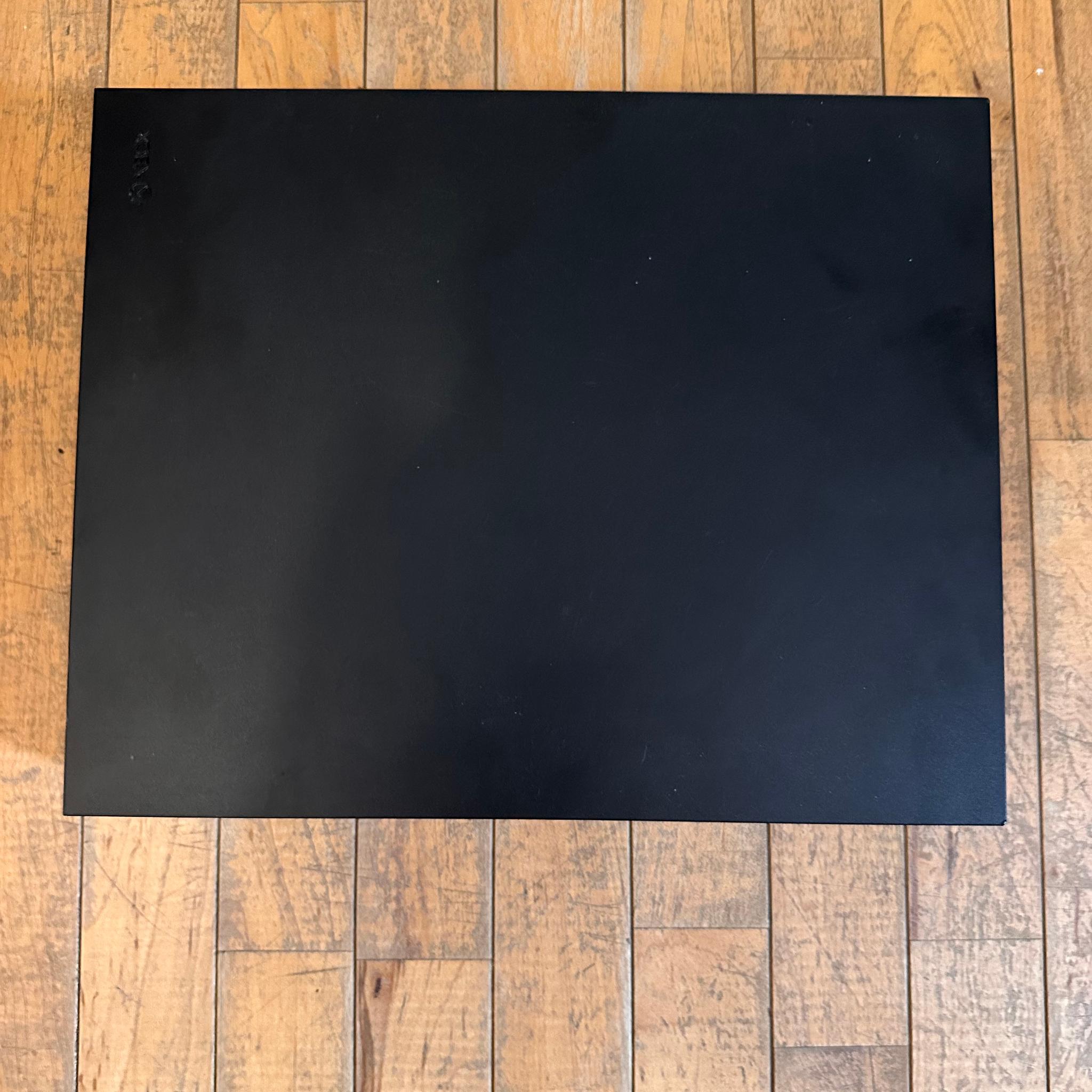Xbox One x Black 1tb