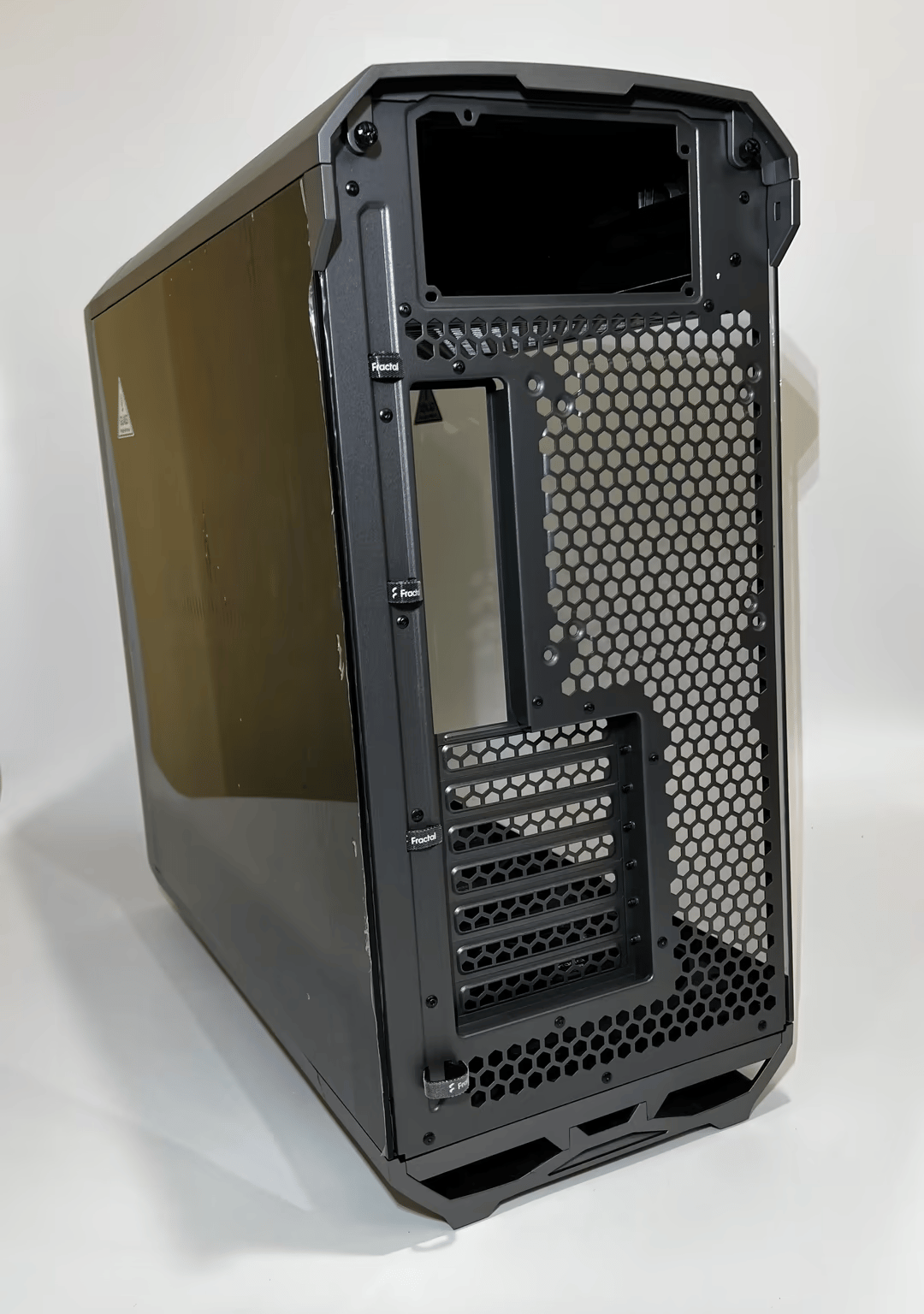 Fractal Design Torrent Gray E-ATX Tempered Glass Window High-Airflow Mid Tower Computer Case