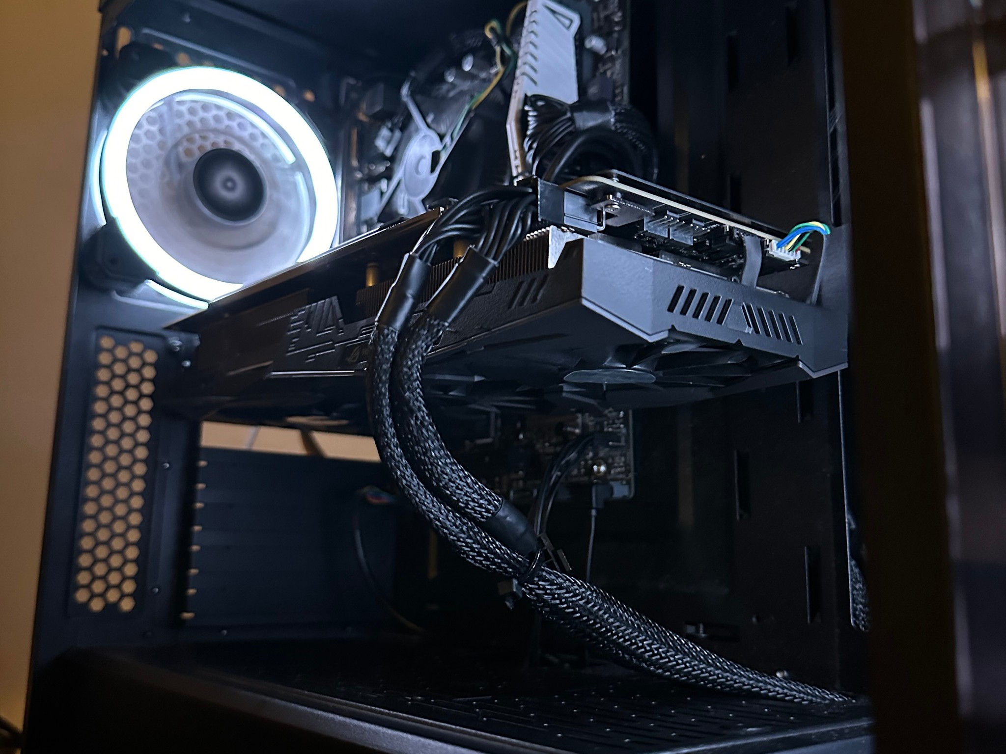 RX 580 | Intel i5 | 16gb ram | 500gb ssd | Gaming PC