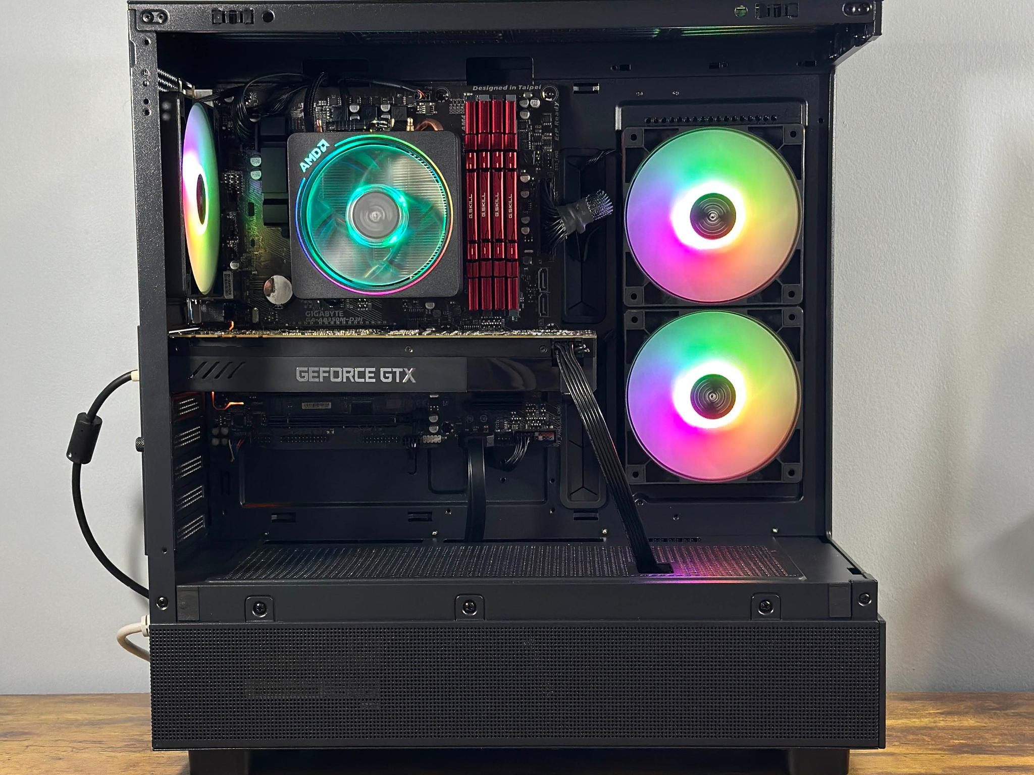 GTX 1070 8GB | Ryzen 7 2700X | 16GB DDR4 | 512GB SSD | Win11 | WIFI | 1080P Custom Gaming PC