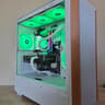 🌲❄️ Timber Frost | RTX 5060 | Ryzen 5 7600 | 32GB DDR5 | Wood Edition Gaming PC 🤍🌲/C/