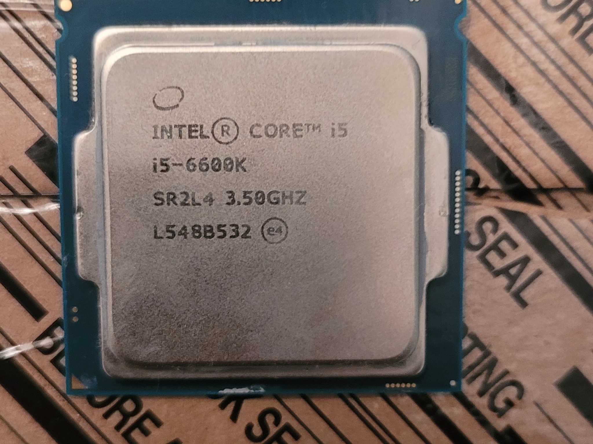 intel i5 6600k + TForce ddr4 kit (includes cooler)