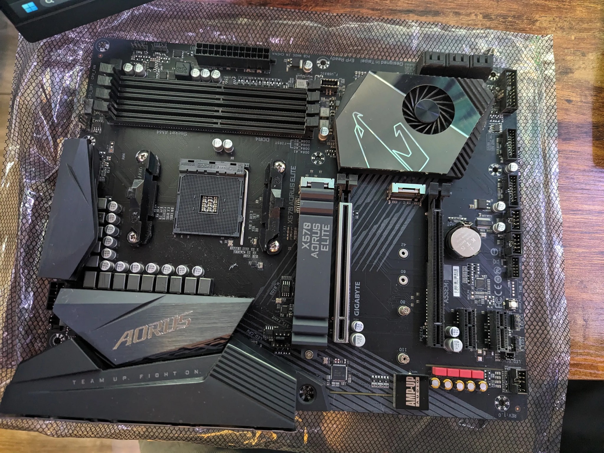 Gigabyte X570 Aorus Elite