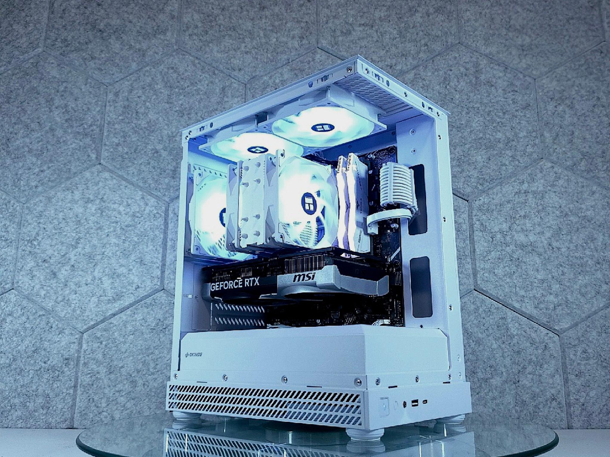 ASUS RTX 5070 🤍 Core i9 12900F