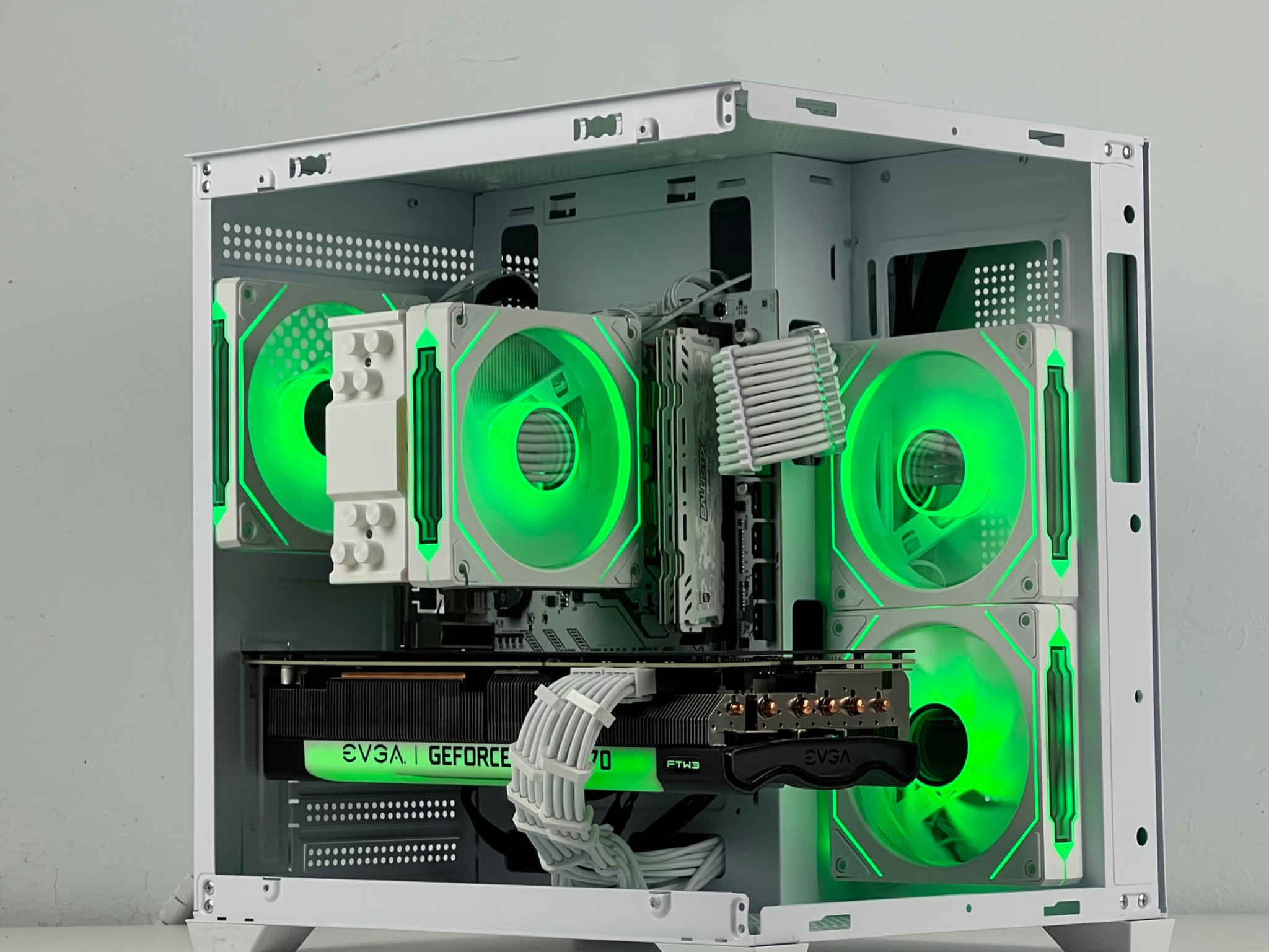 🧊White Gaming PC | RTX 3070 | Ryzen 5 5600 | 1TB SSD | 32GB RAM | 🧊
