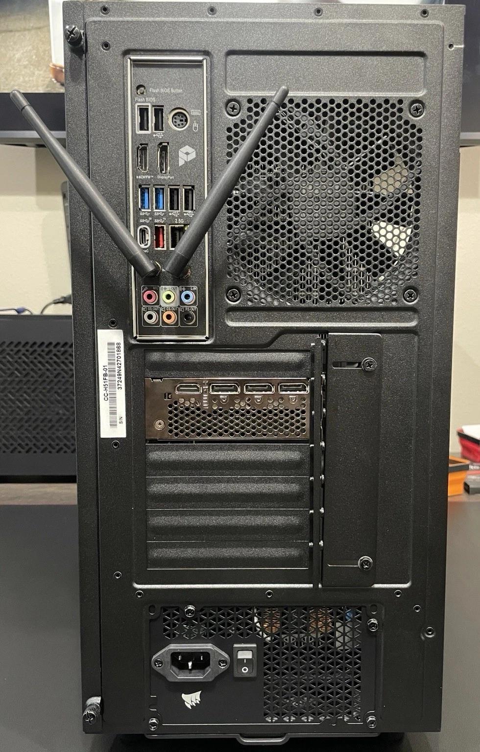 Stealth Gaming PC / Intel i5-12600KF / RTX 3060 / 16GB / 1TB / Windows 11 Pro